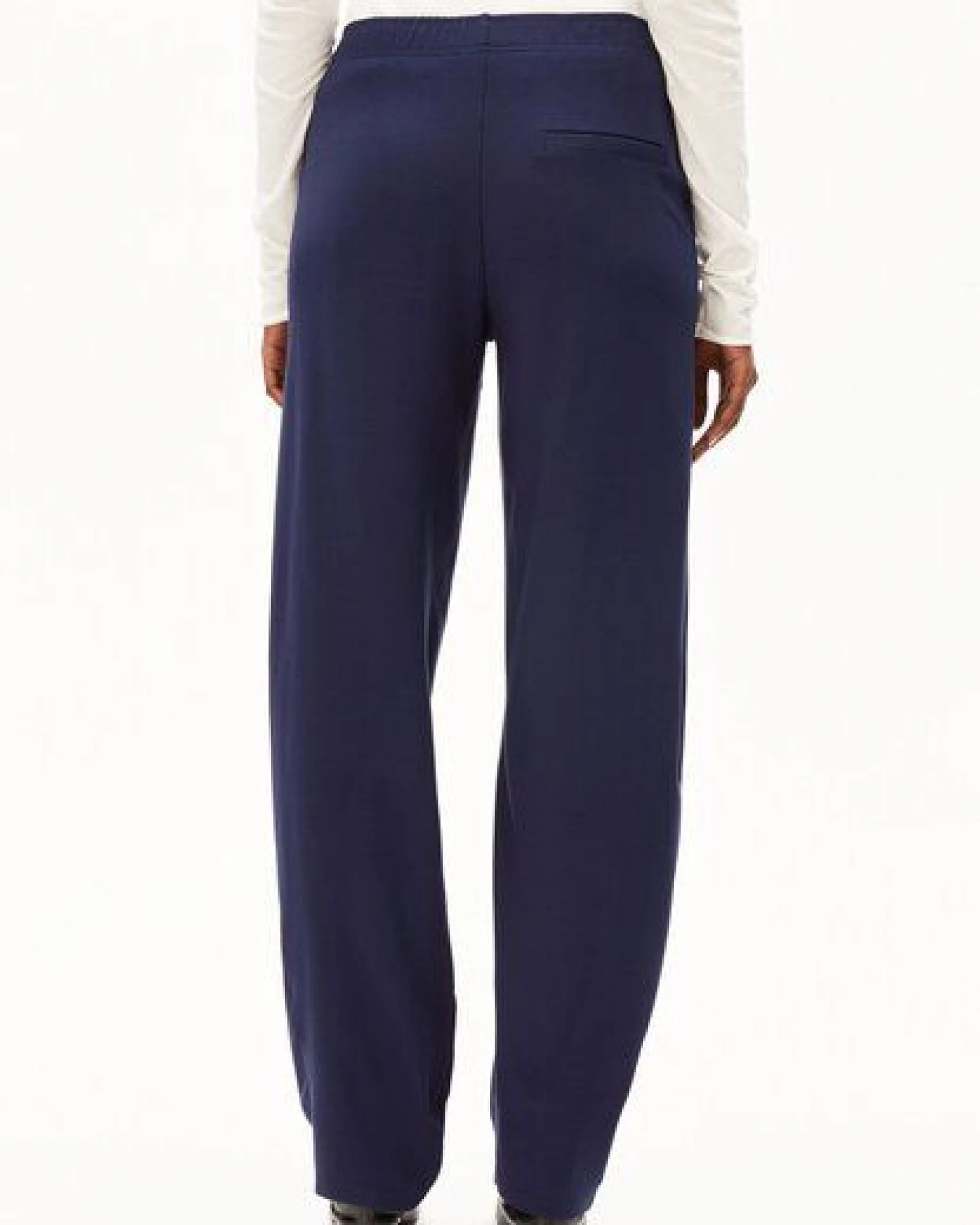 ARMEDANGELS JERSEY BARREL Damen Hose aus LENZING ECOVERO Viskose Mix – Ansicht 2