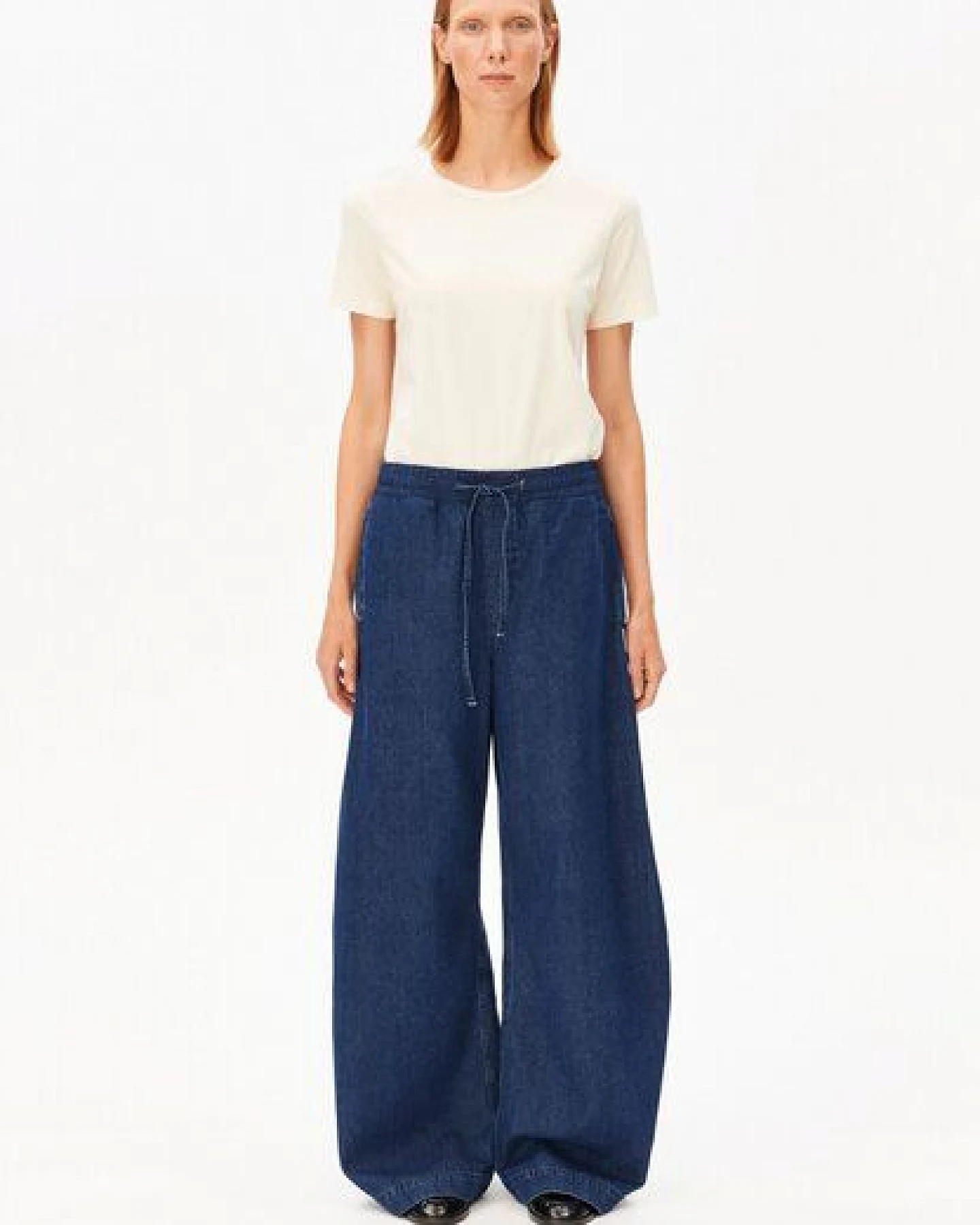 ARMEDANGELS PULL ON BARREL Damen Denim Hose aus Bio-Baumwoll Mix – Ansicht 4