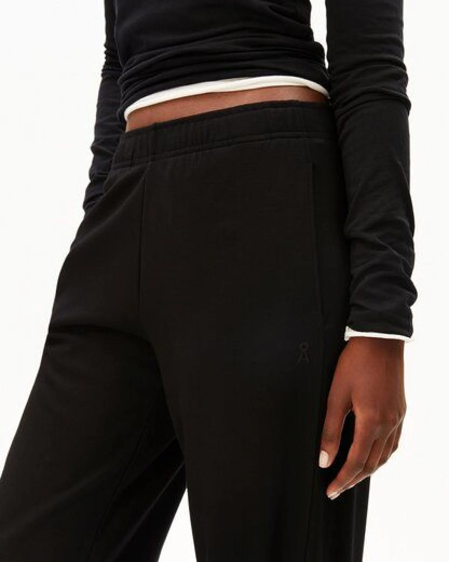 ARMEDANGELS JERSEY BARREL Damen Hose aus LENZING ECOVERO Viskose Mix – Ansicht 3