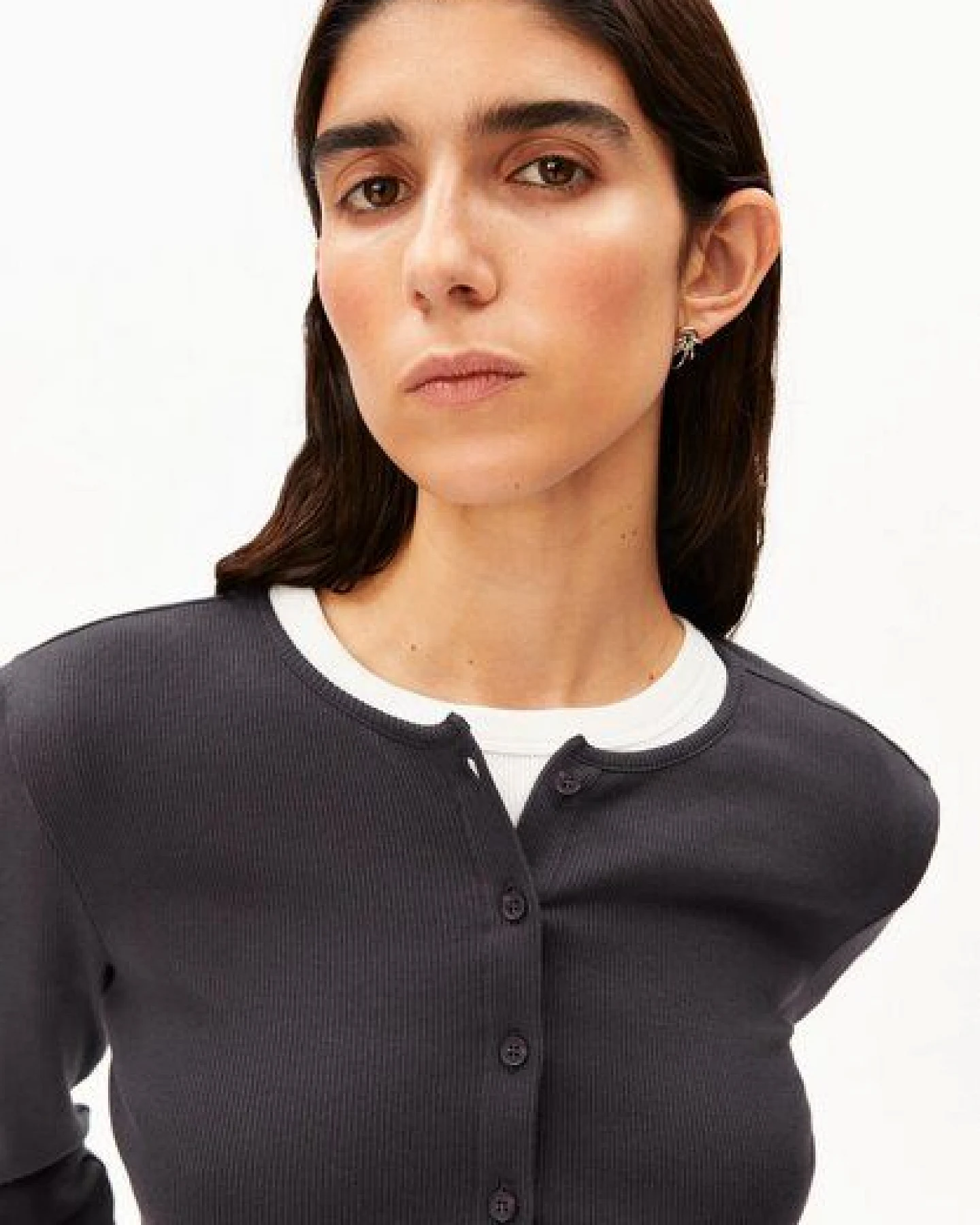 ARMEDANGELS RIB BUTTON Damen Longsleeve aus Bio-Baumwoll Mix – Ansicht 4