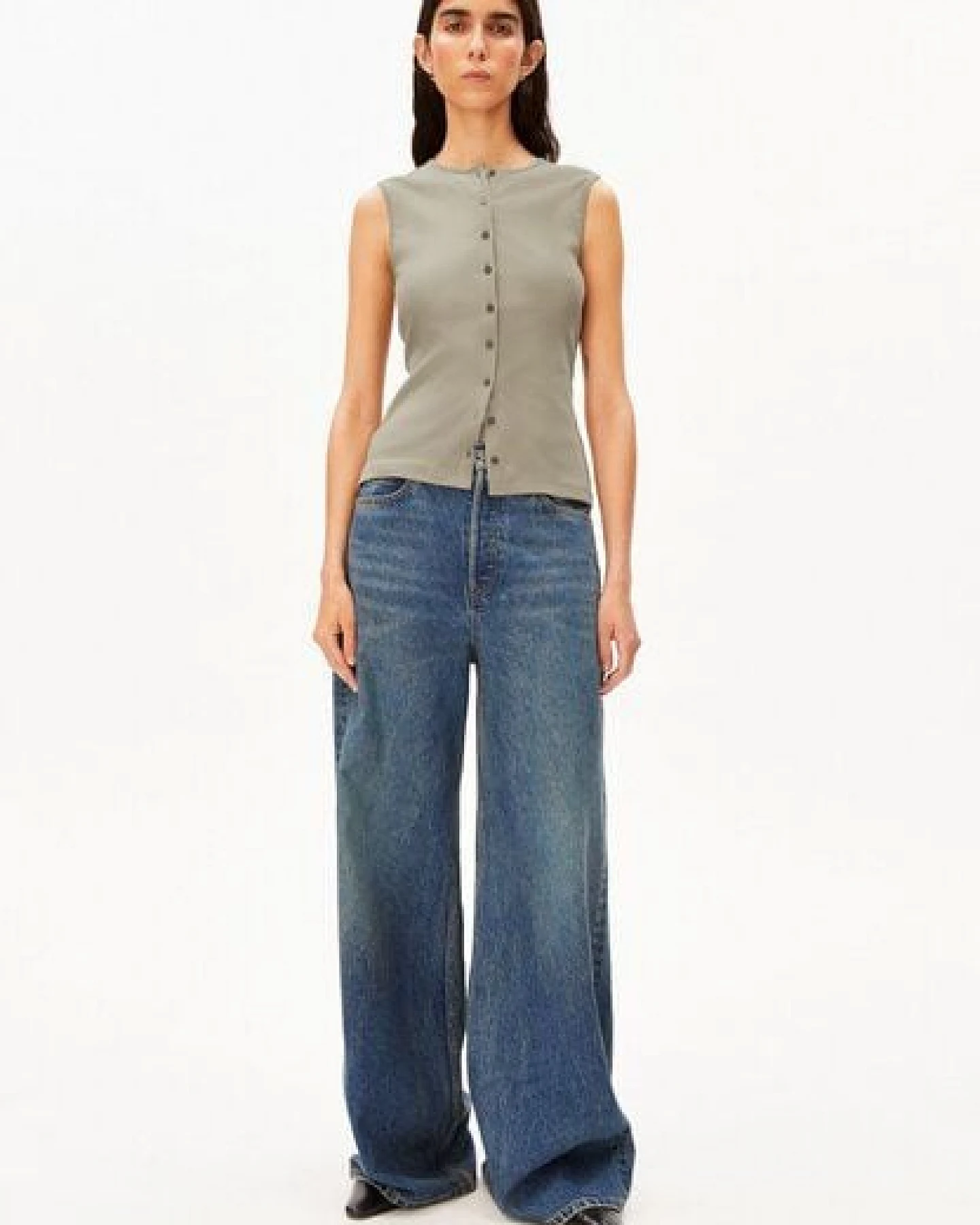 ARMEDANGELS RIB BUTTON Damen Top aus Bio-Baumwoll Mix – Ansicht 4