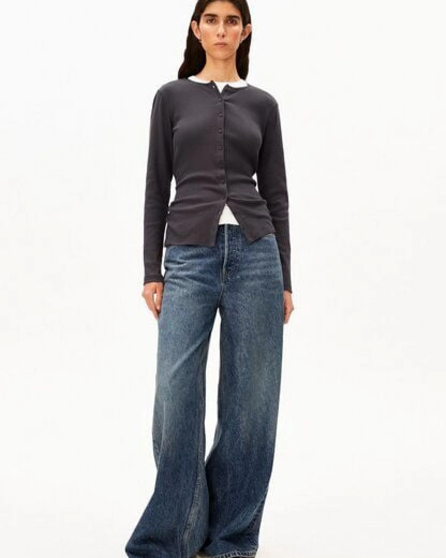 ARMEDANGELS RIB BUTTON Damen Longsleeve aus Bio-Baumwoll Mix – Ansicht 4