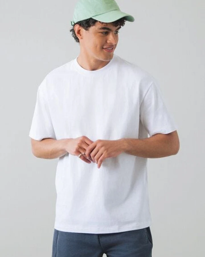 Honest Basics Hipster Shirt aus Bio- und recycelter Baumwolle