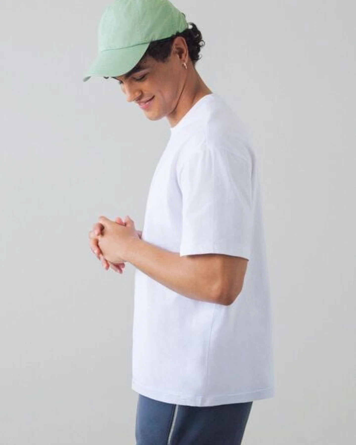 Honest Basics Hipster Shirt aus Bio- und recycelter Baumwolle – Ansicht 2