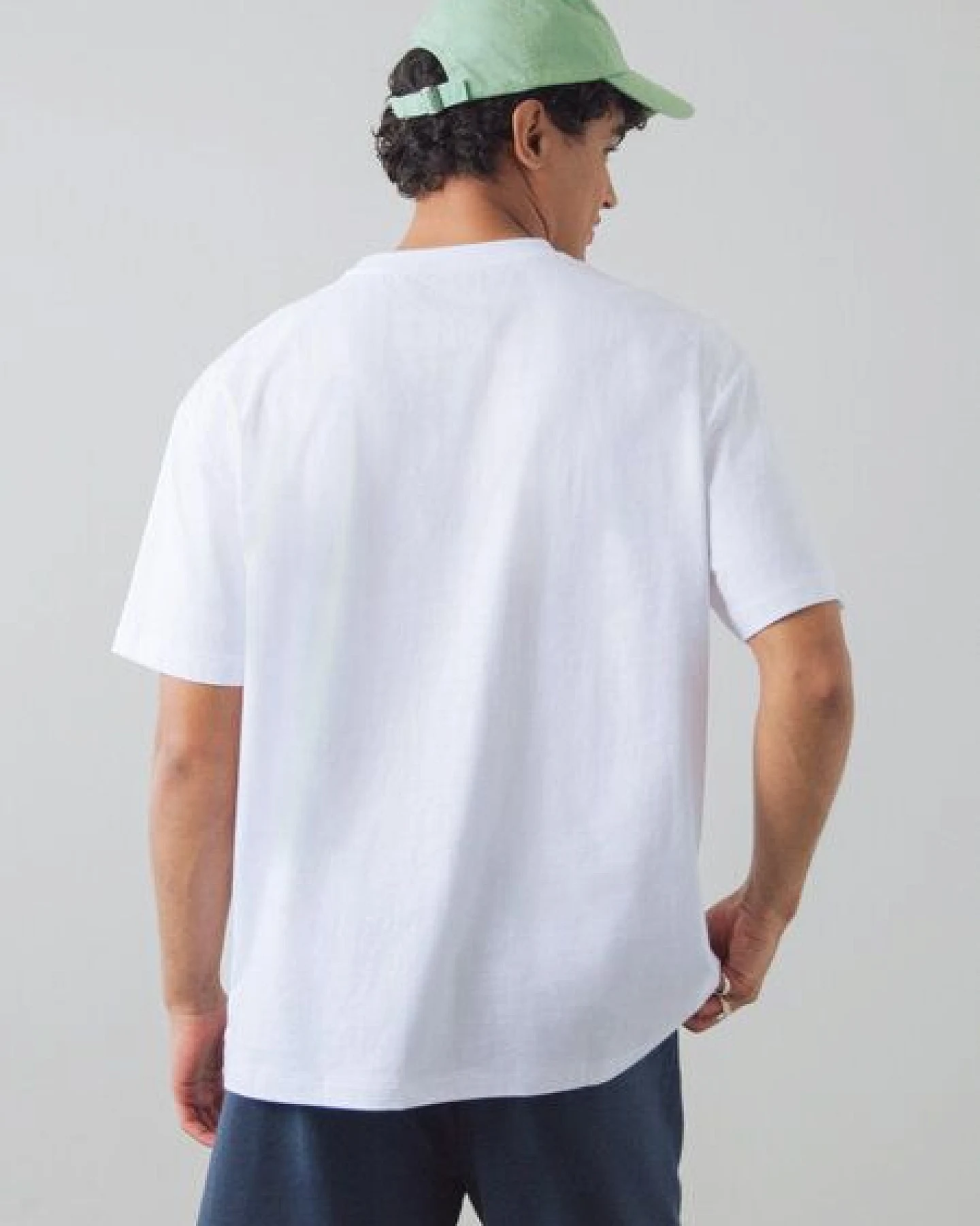 Honest Basics Hipster Shirt aus Bio- und recycelter Baumwolle – Ansicht 4