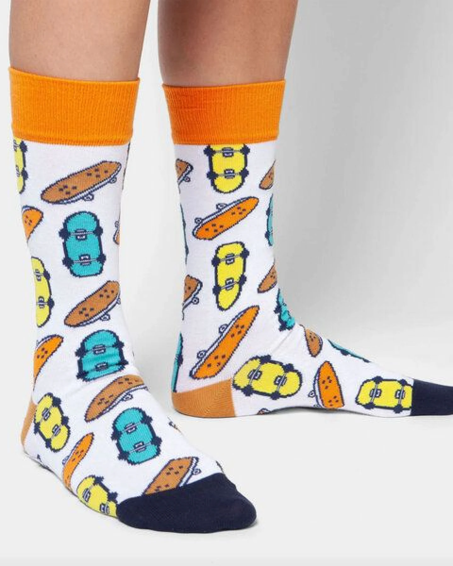 DillySocks Socken Colorful Skates aus Biobaumwoll-Mix – Ansicht 2