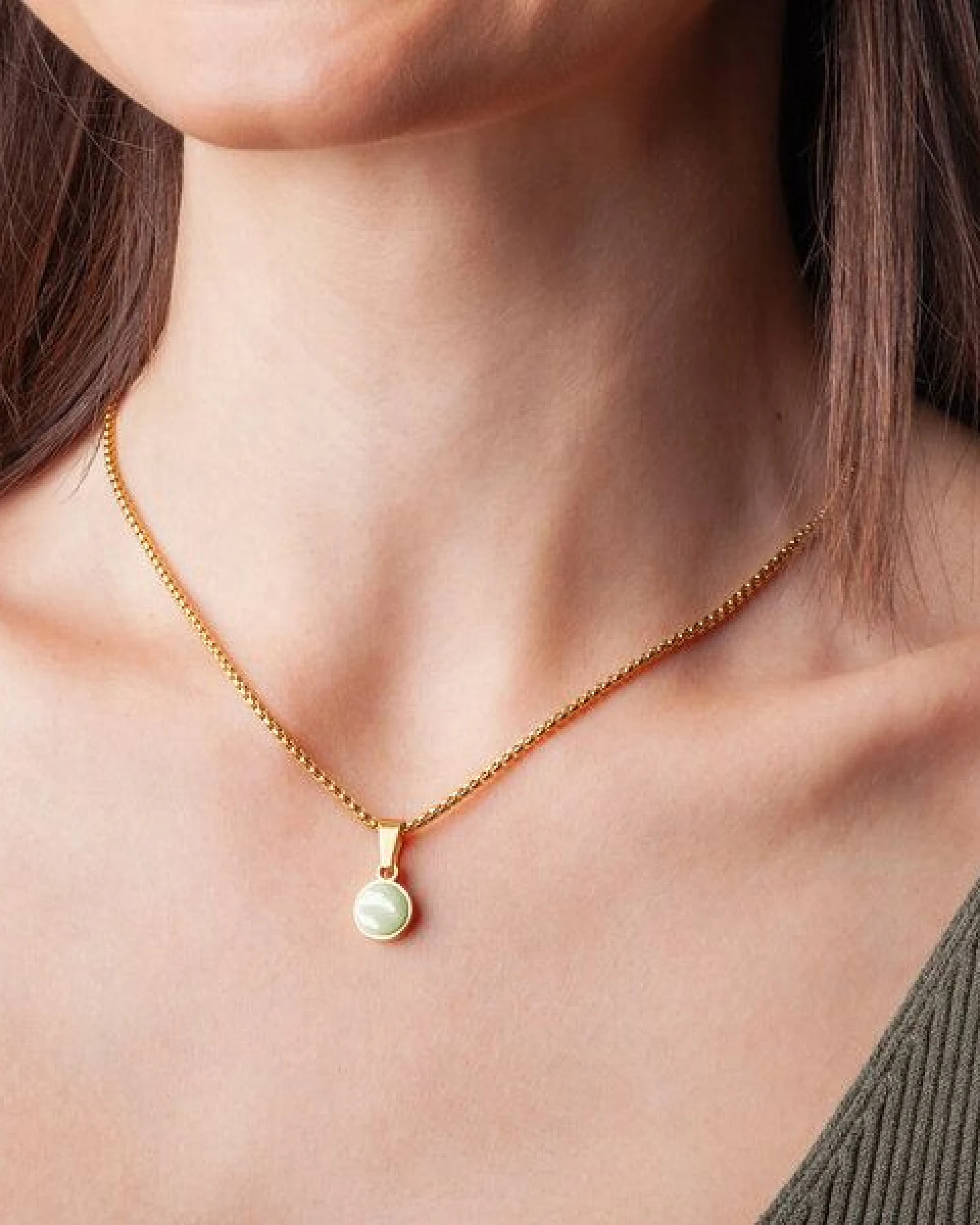 ALEXASCHA Kurze Kette mit Anhänger – Ansicht 2
