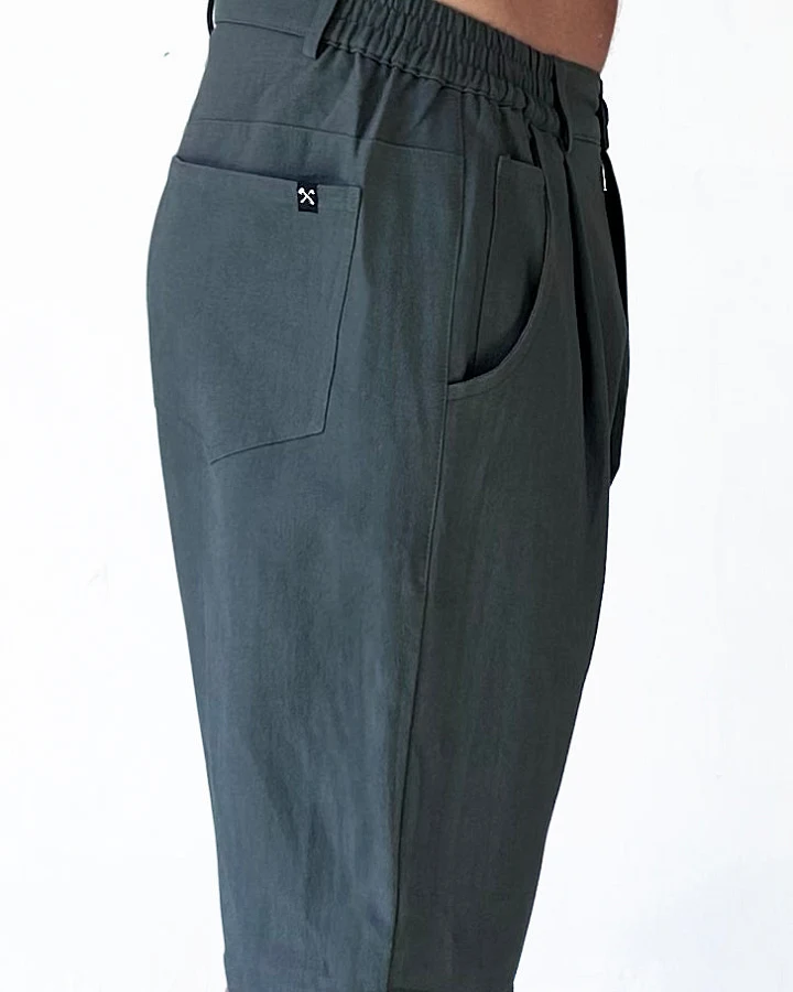 The Driftwood Tales Herren vegan Shorts In Smaragdgrün