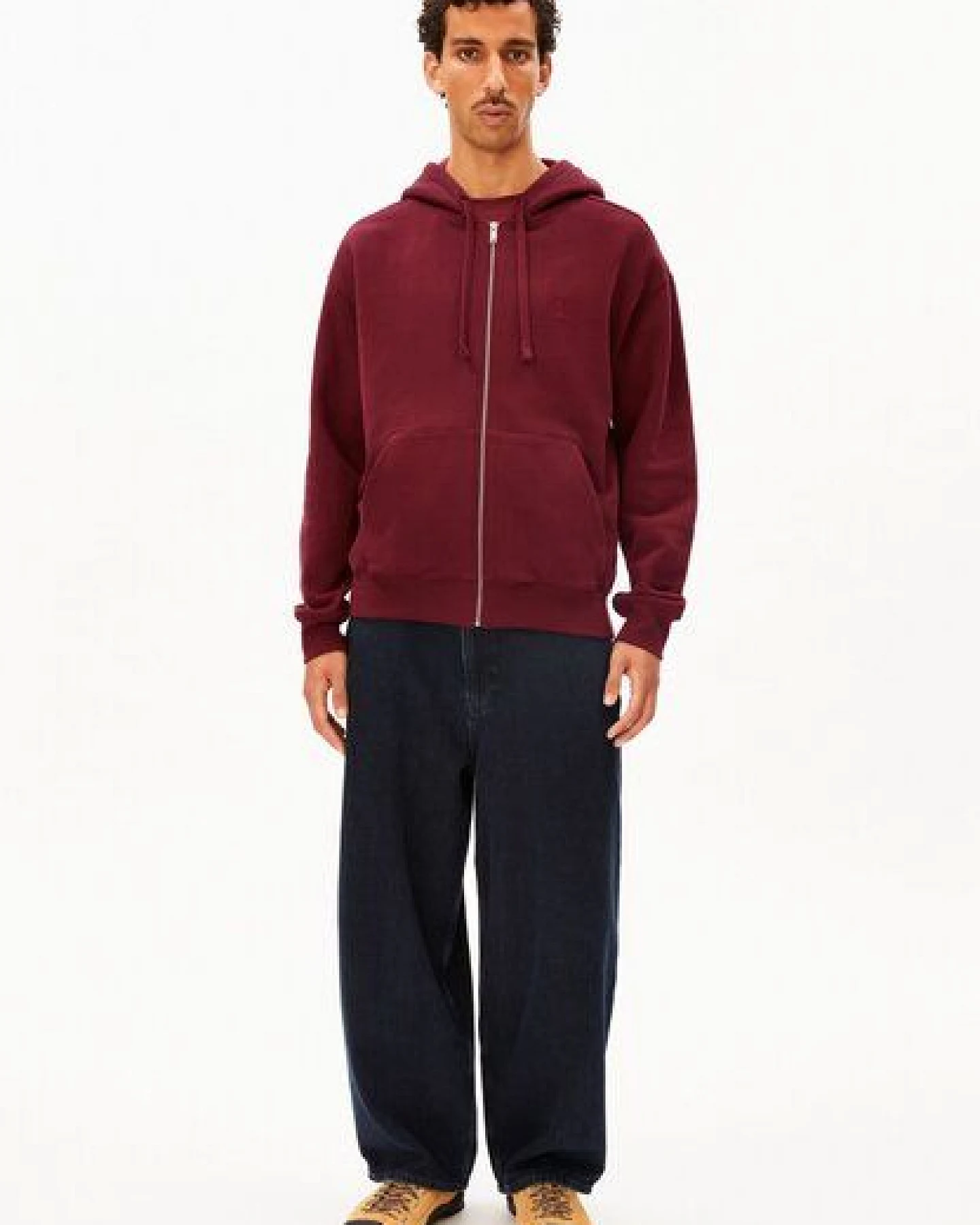 ARMEDANGELS ICONIC Å SAROMIAAN Herren Sweatjacke aus Bio-Baumwolle – Ansicht 4