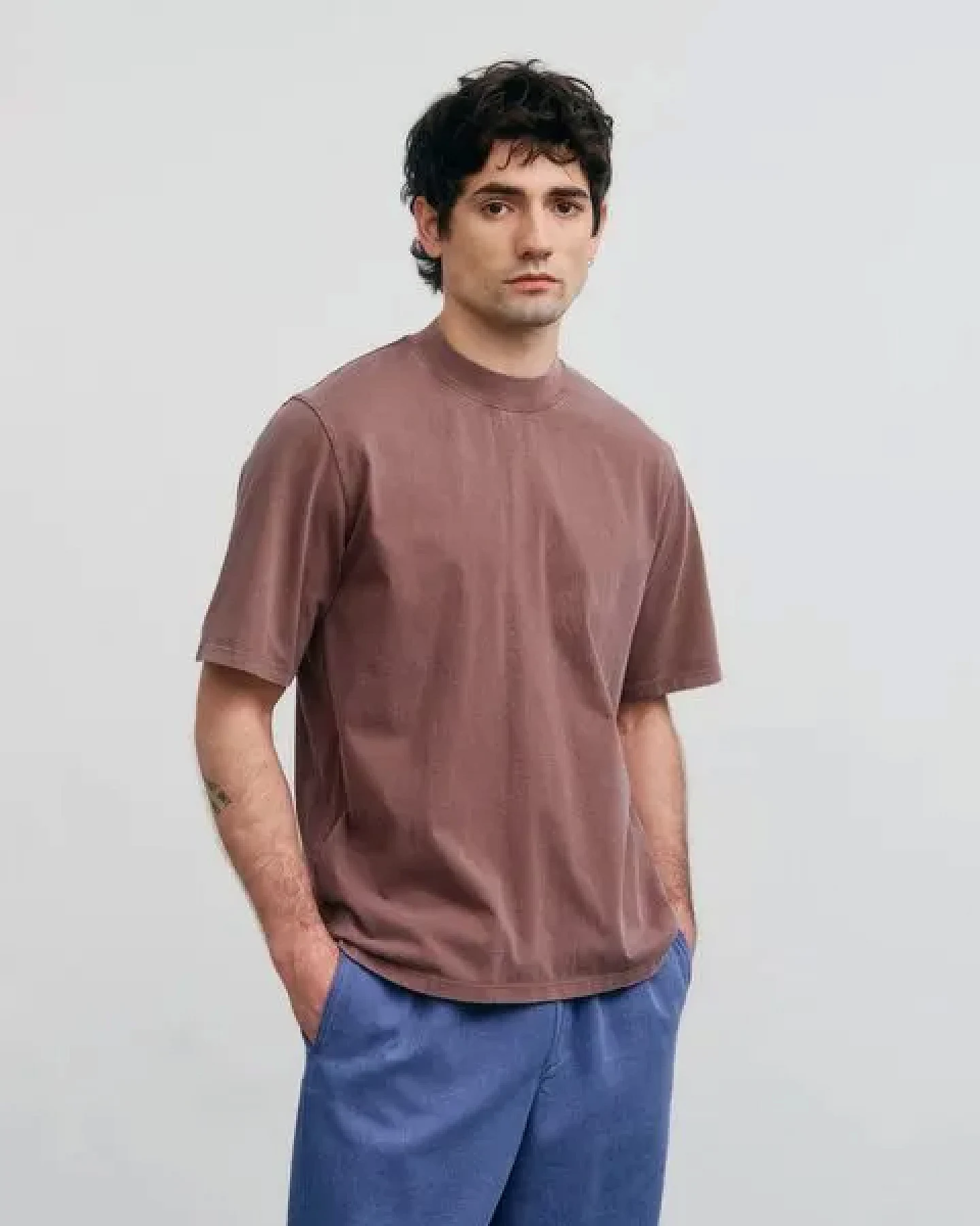 Rotholz Basic T-Shirt mit breitem Kragen Bio Baumwolle – Ansicht 4