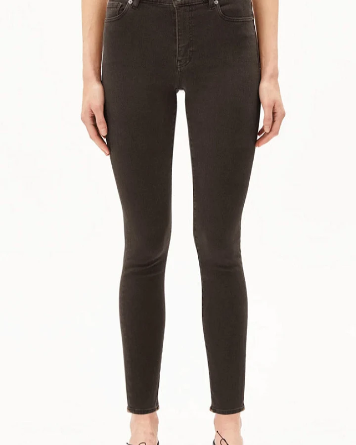 ARMEDANGELS Damen vegan Jeans Tillaa Skinny Claystone