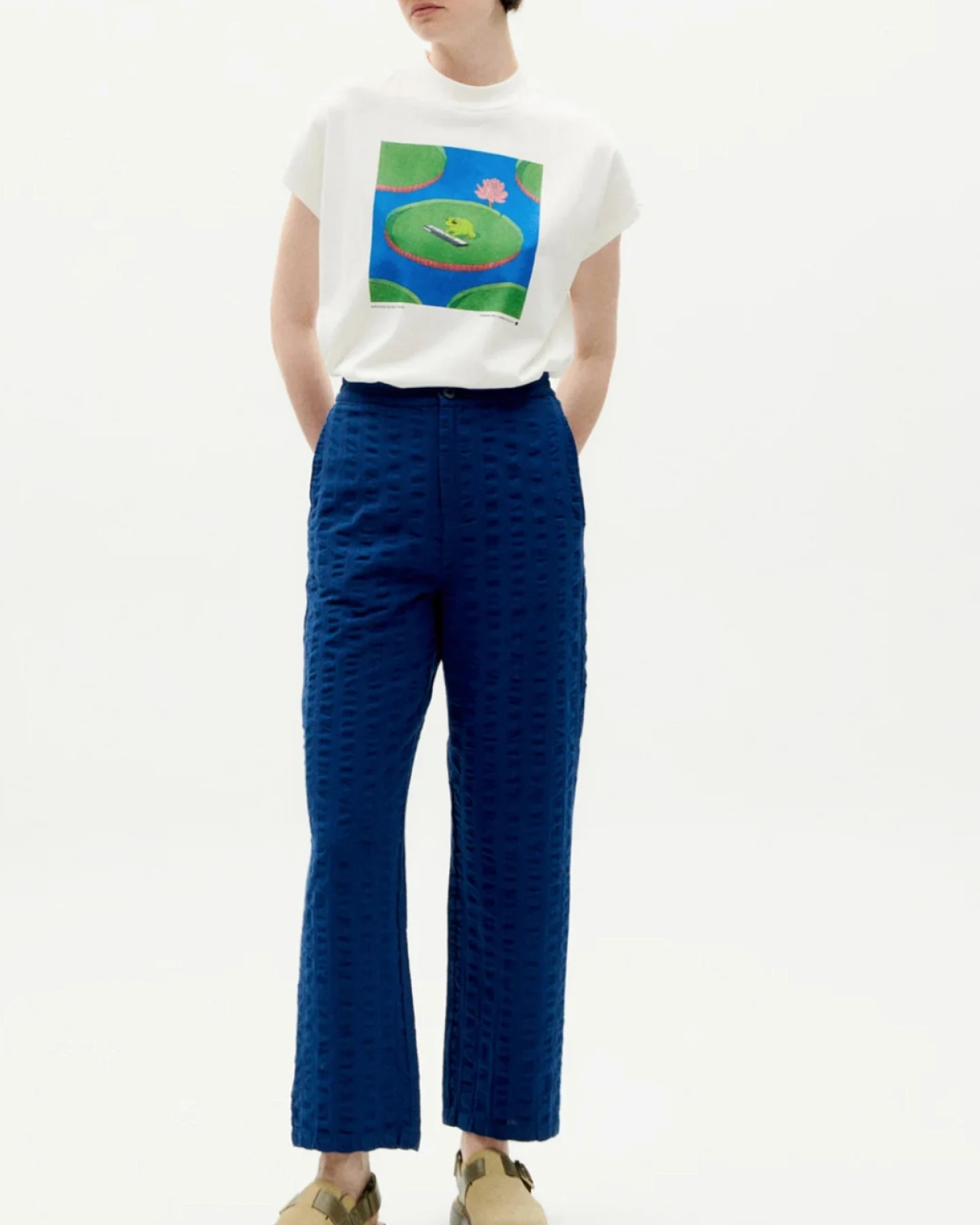 Hose Mariam Seersucker Big Blue – Ansicht 2