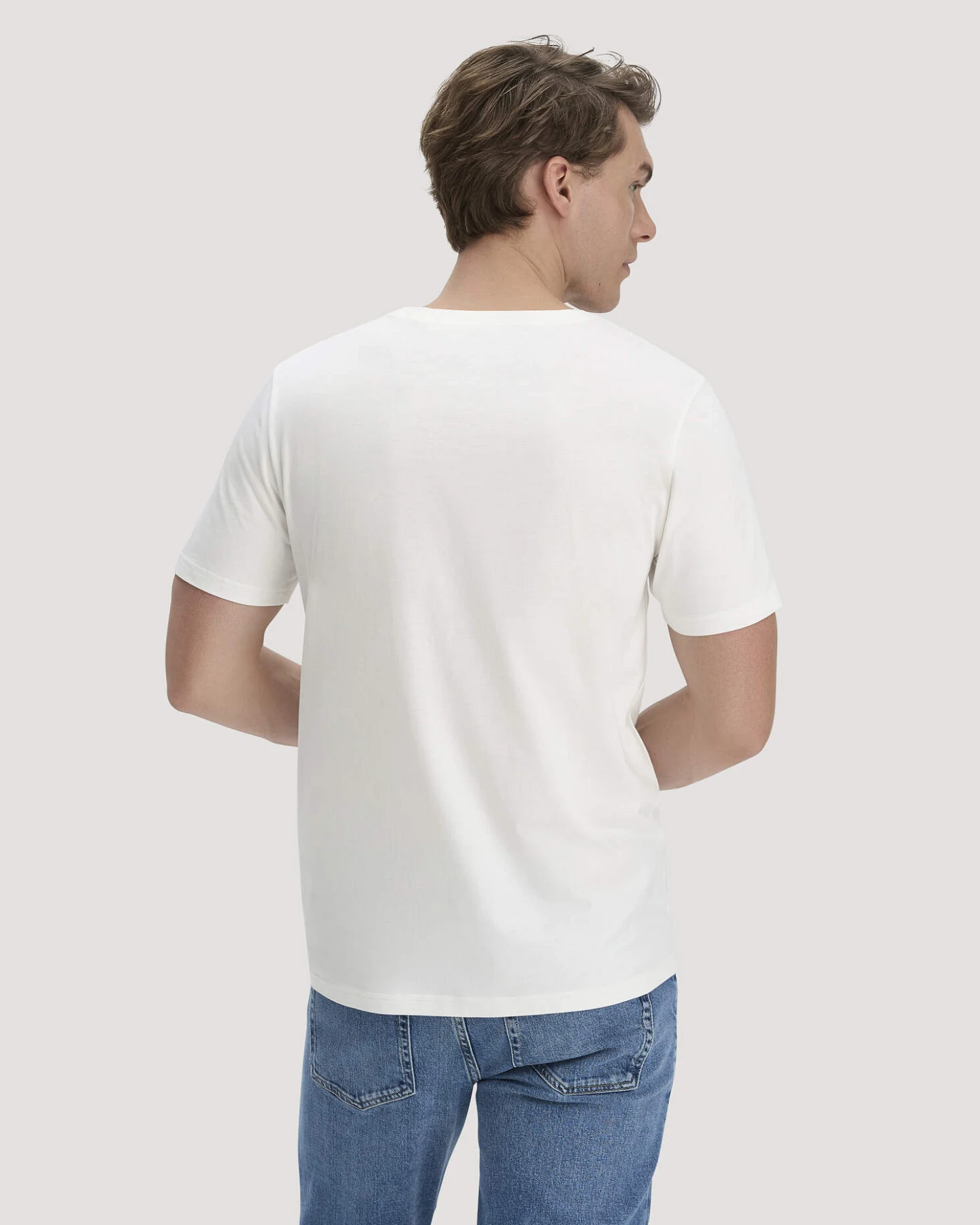 hessnatur Herren T-Shirt Regular aus Regenerative Organic Cotton (ROC) - weiß - Größe 52 – Ansicht 3