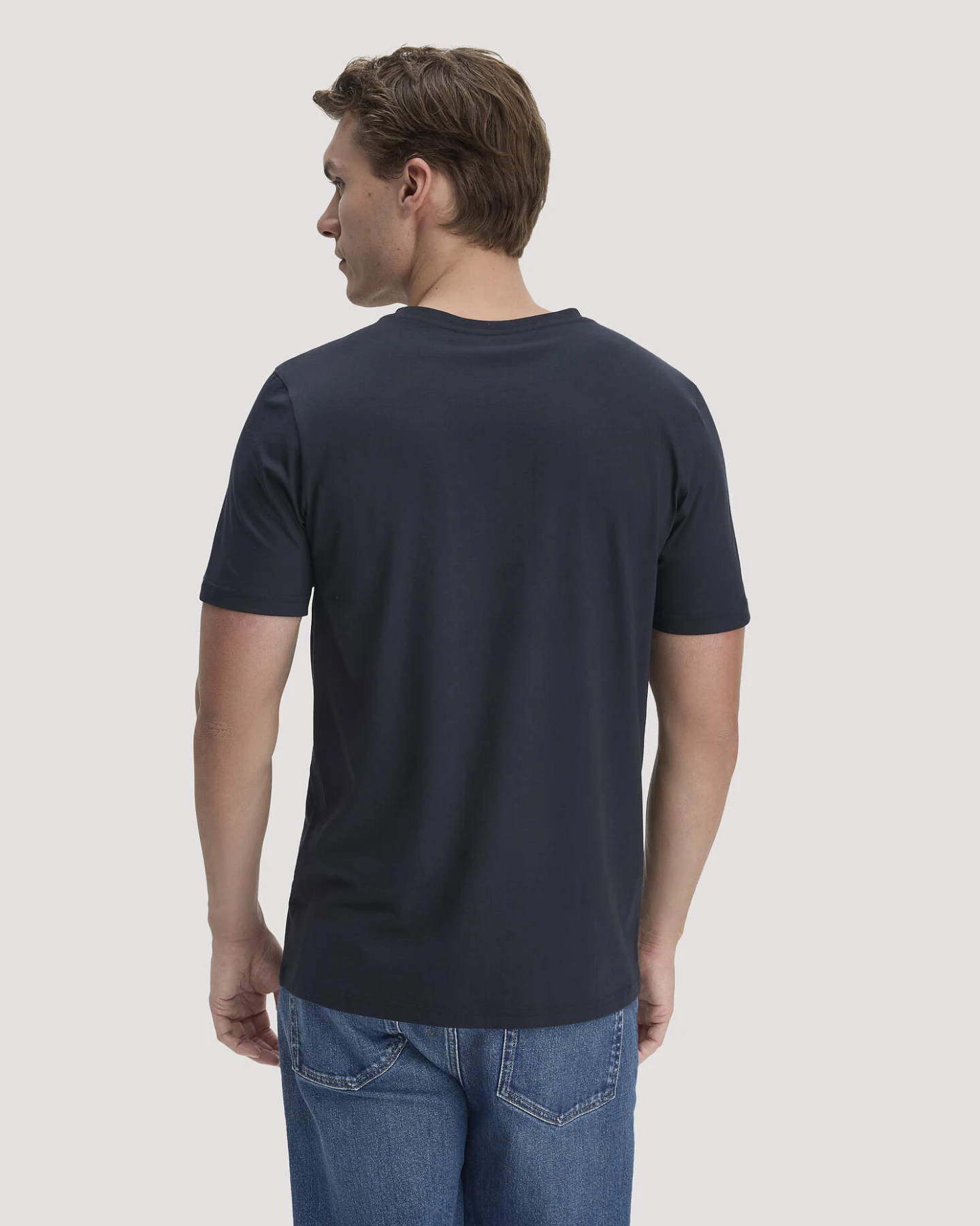 hessnatur Herren T-Shirt Regular aus Regenerative Organic Cotton (ROC) - blau - Größe 46 – Ansicht 3