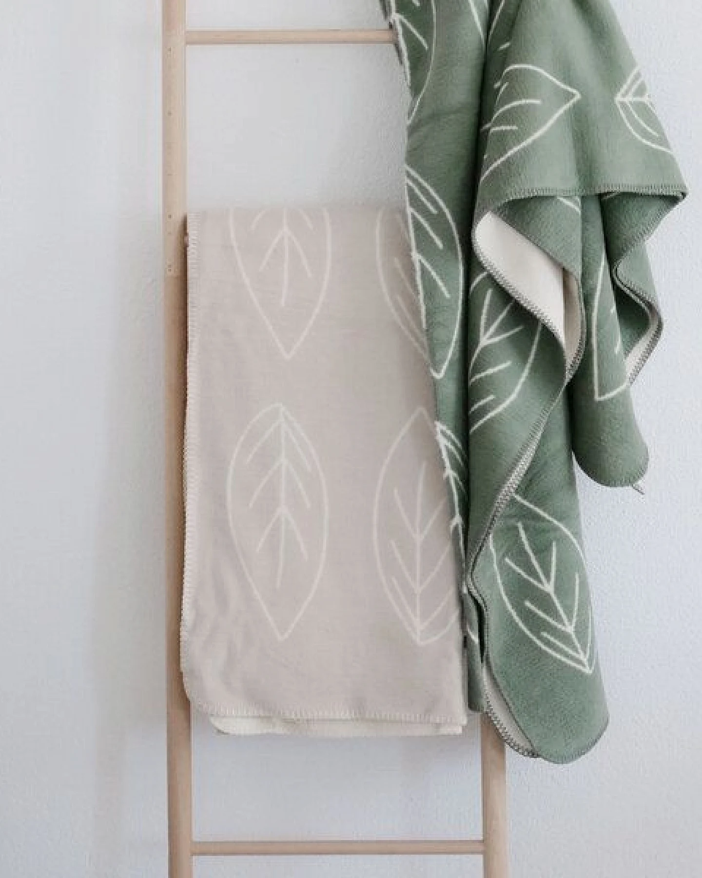 RIEMA Germany flauschige Kuscheldecke aus weicher Bio-Baumwolle BENTE - Made in Germany – Ansicht 2