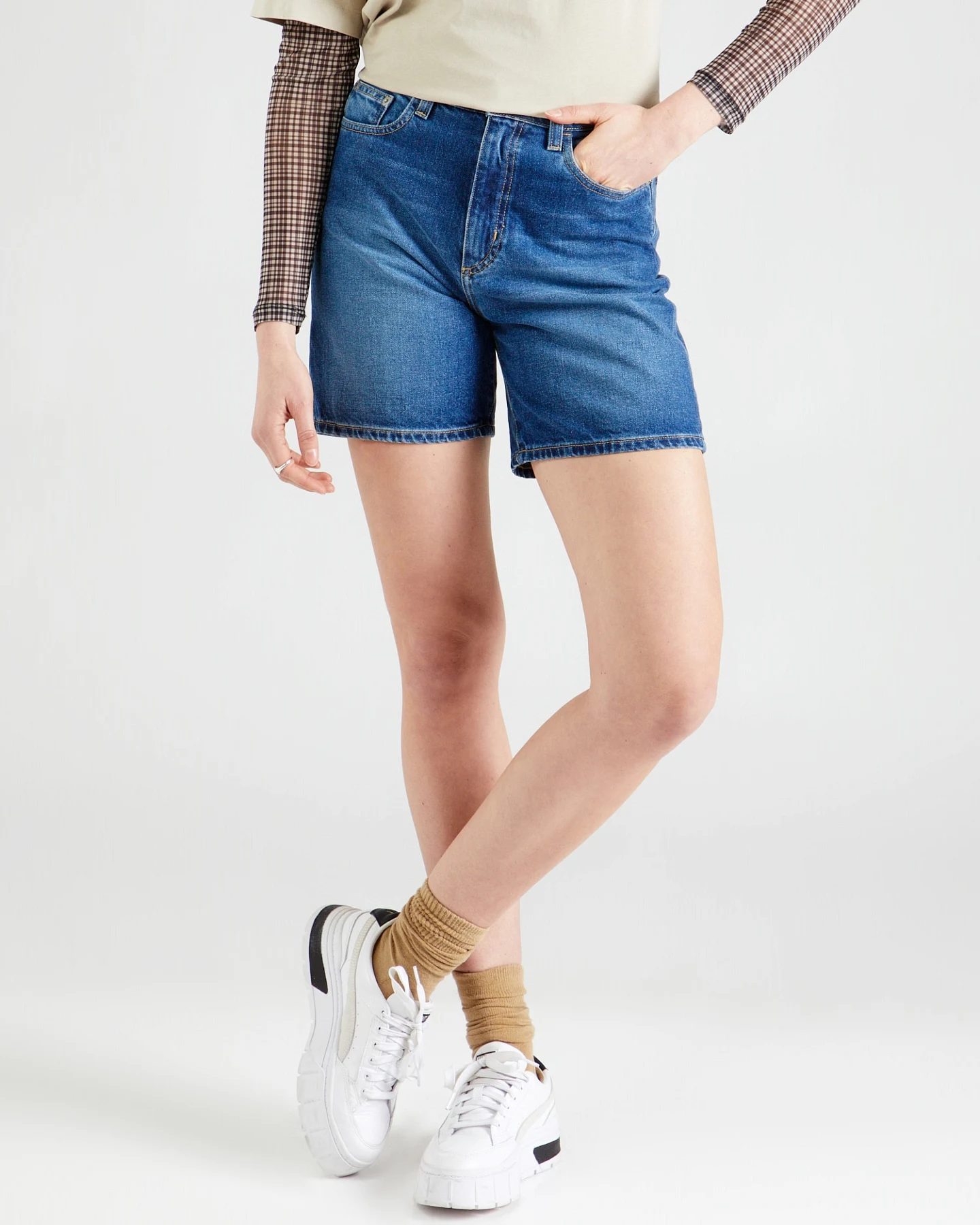 ARMEDANGELS Jeans Shorts SHEAARI – Ansicht 2