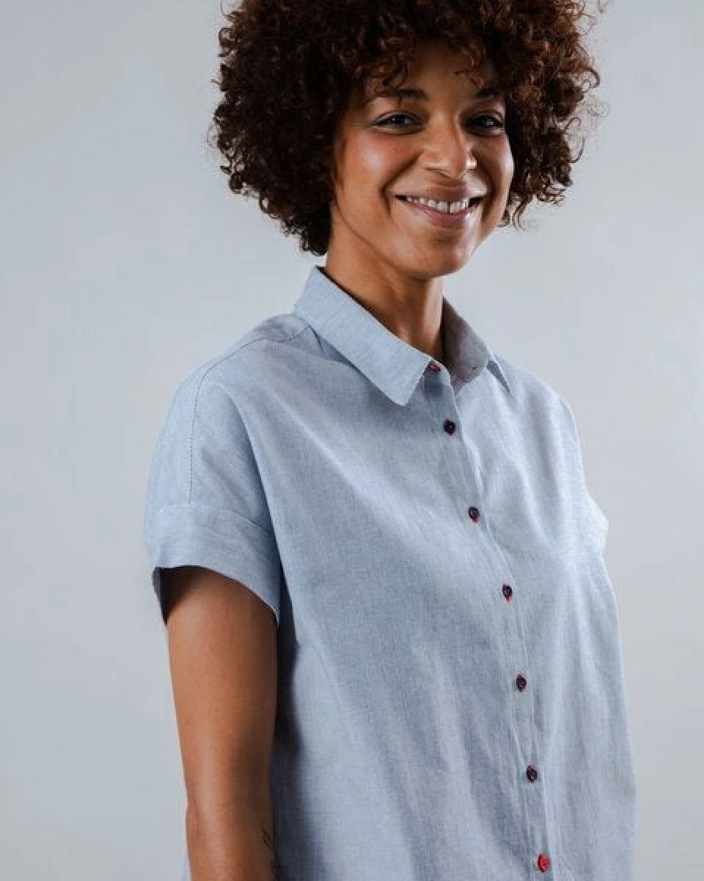 Brava Fabrics Kurzarm-Bluse Pinstripes Batwing Sleeve Blouse – Ansicht 3