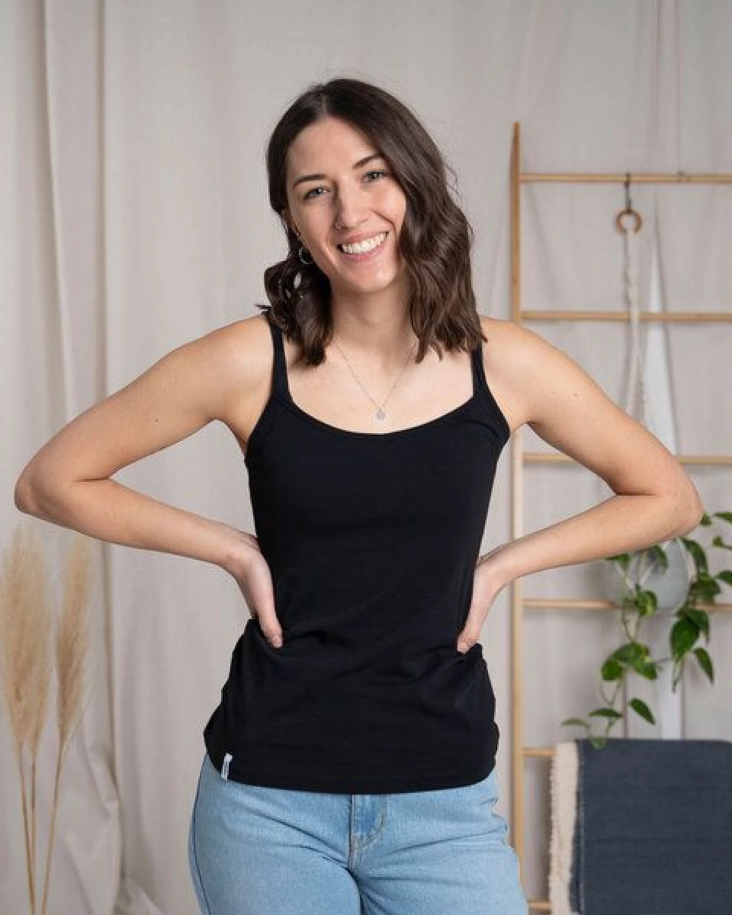 Vresh Clothing Silvia - Spaghetti-Trägertop aus Biobaumwoll-Mix – Ansicht 3