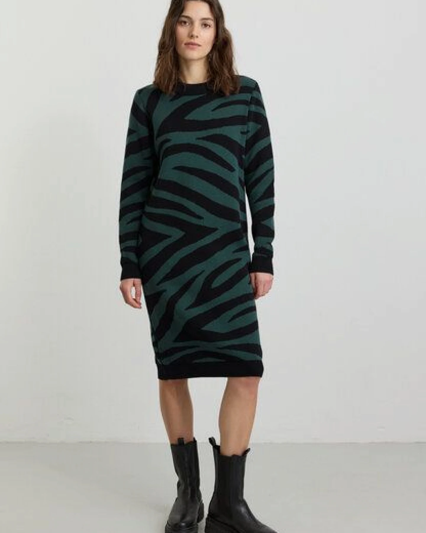 recolution Strickkleid AMARANTHUS ZEBRA – Ansicht 2