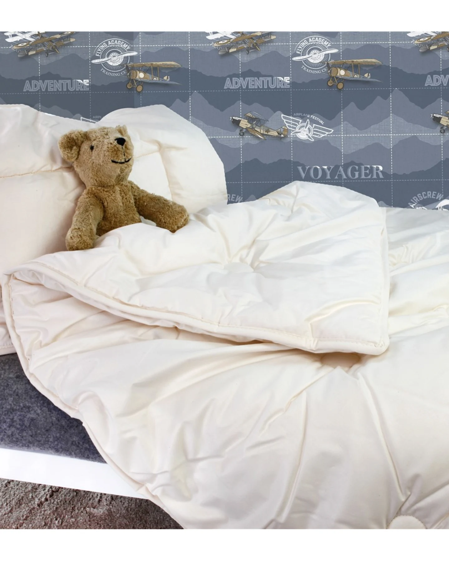 Baby- und Kinderschlafset Merino-Schafschurwolle (kbT) Bettdecke 100x135cm, Flachkissen 40x60cm – Ansicht 2