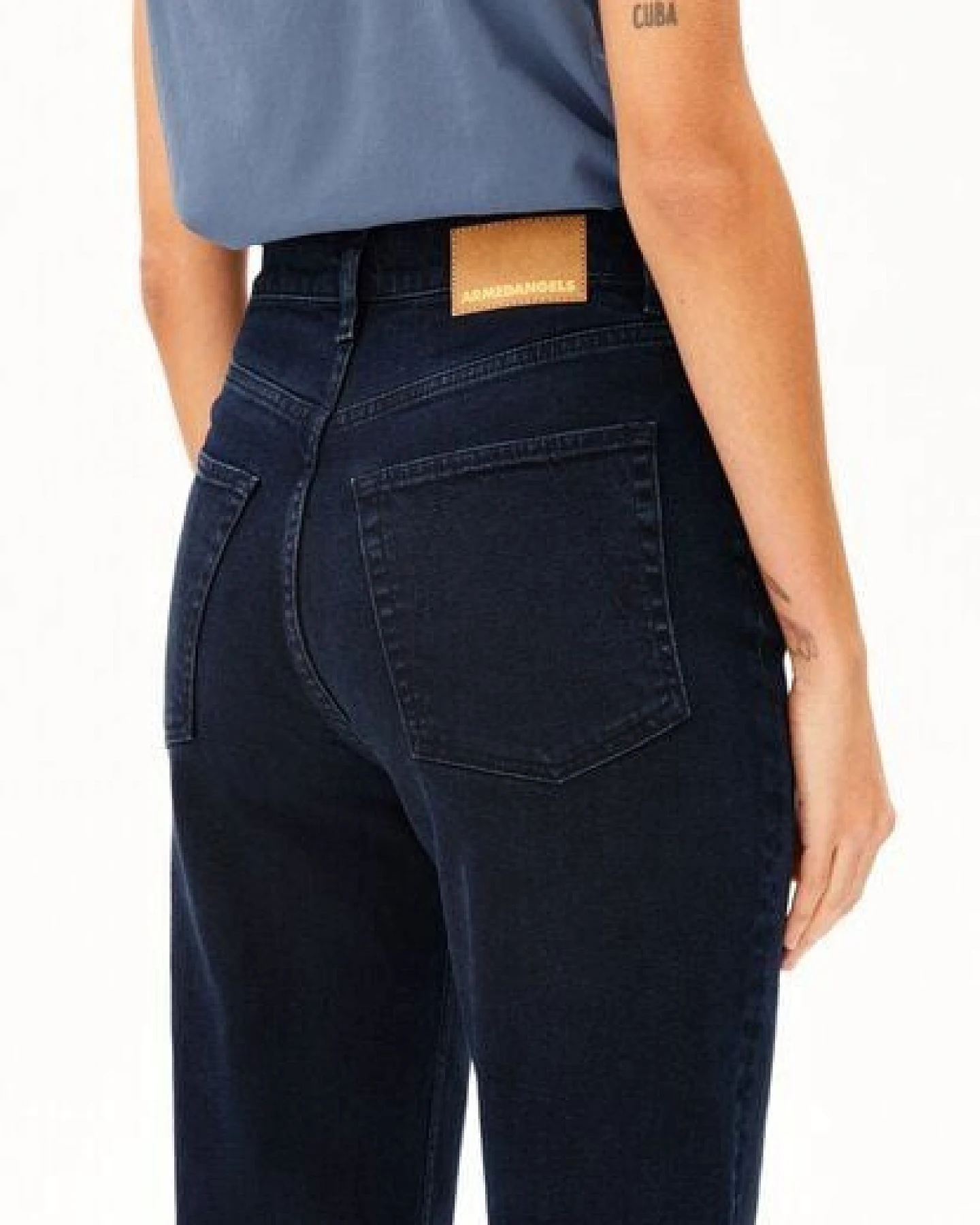ARMEDANGELS MAIRAA Damen Jeans aus recyceltem Baumwoll Mix Comfort Stretch – Ansicht 3
