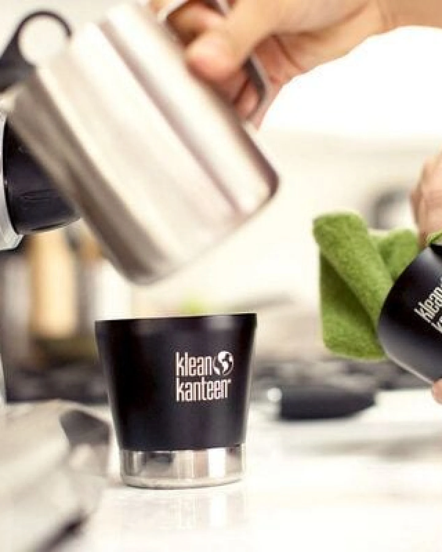 Klean Kanteen Tumbler isoliert 237ml mit Deckel – Ansicht 4