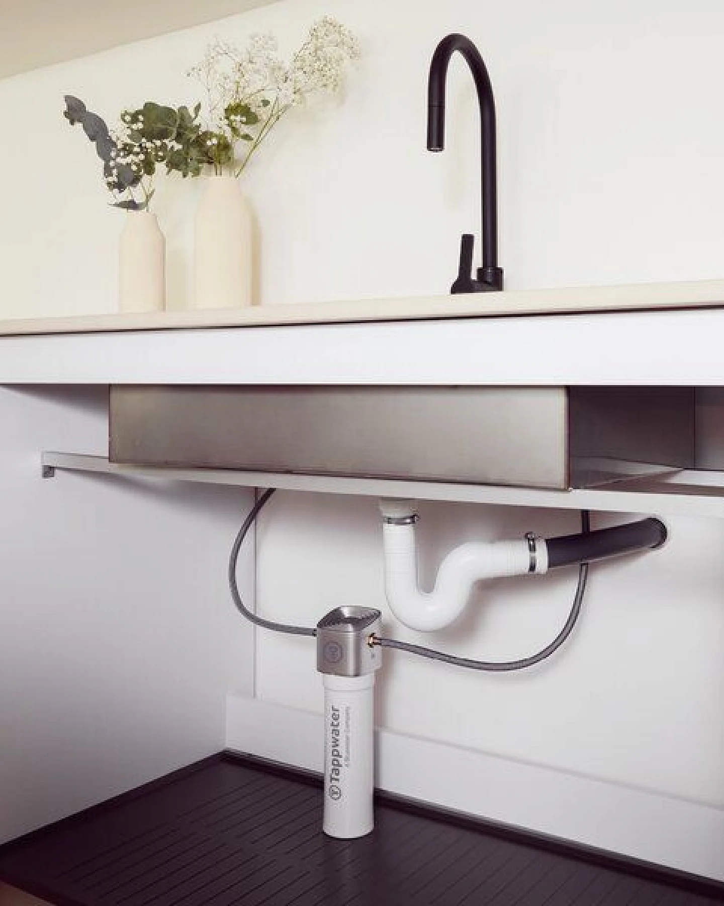 Untertisch Wasserfilter Tappwater InlinePro SMR – fortschrittliche Filtration mit remineralisiertem Wasser – Ansicht 3