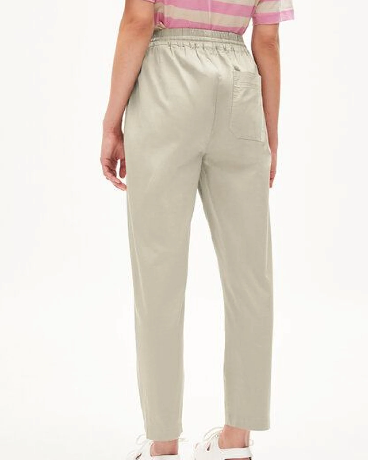 ARMEDANGELS DANYAA - Damen Webhose Regular Fit aus Bio-Baumwoll Mix – Ansicht 2