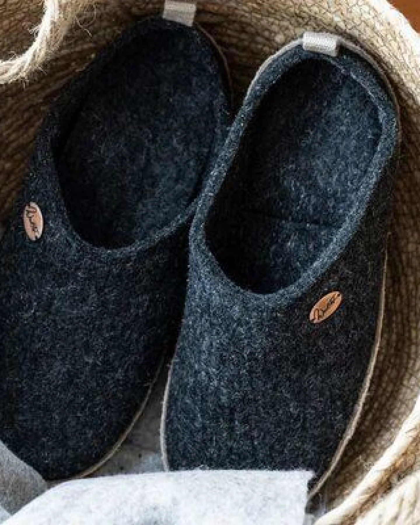 WoolFit Tundra - Nachhaltige Hausschuhe für Damen und Herren – Ansicht 4