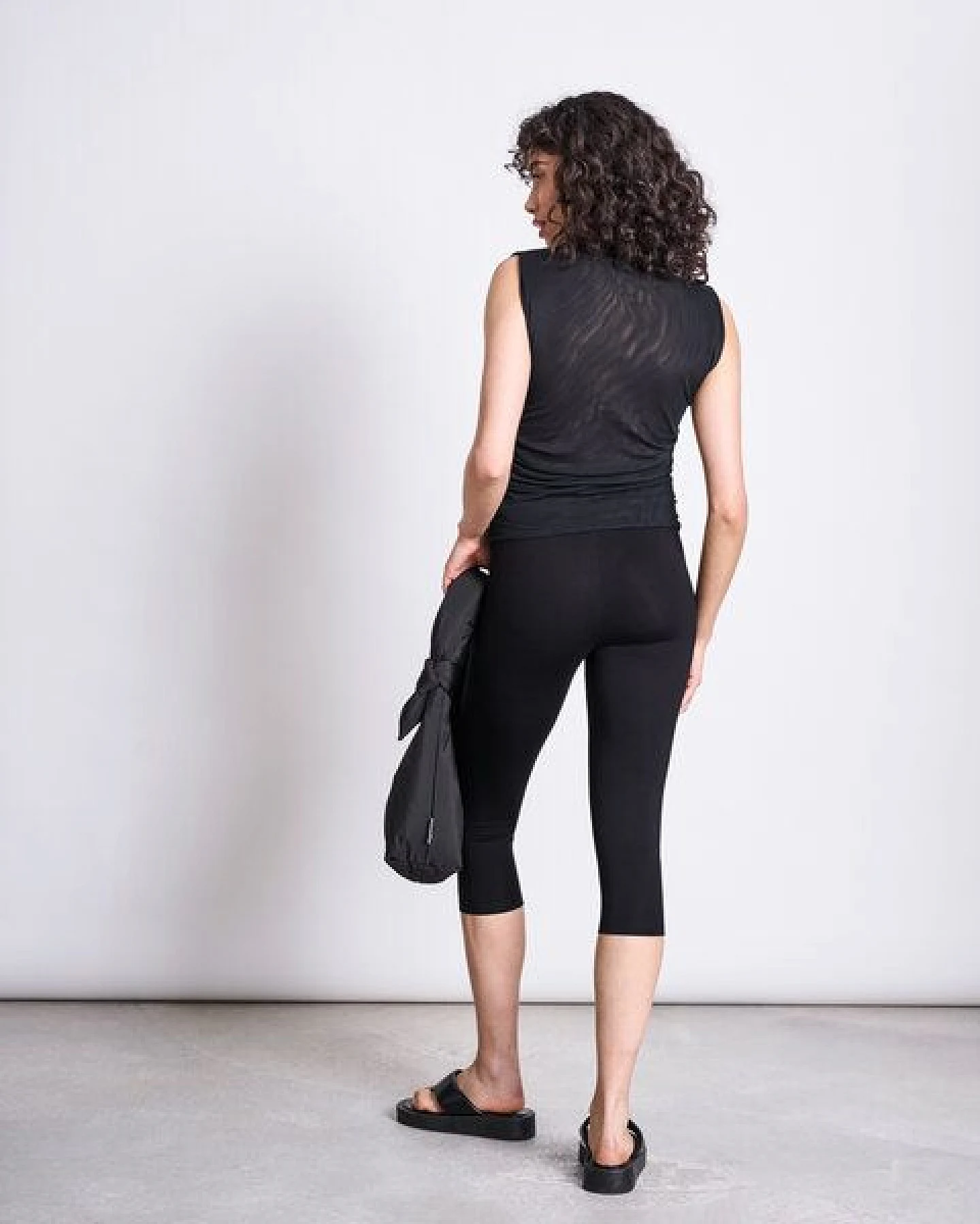 JAN N JUNE Capri Leggings aus Lyocell Mix – Ansicht 3