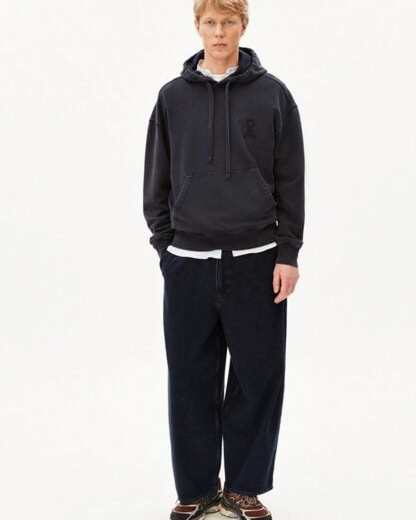 ARMEDANGELS ICONIC Å KIRAAN GMT DYE Herren Sweatshirt aus Bio-Baumwolle – Ansicht 4