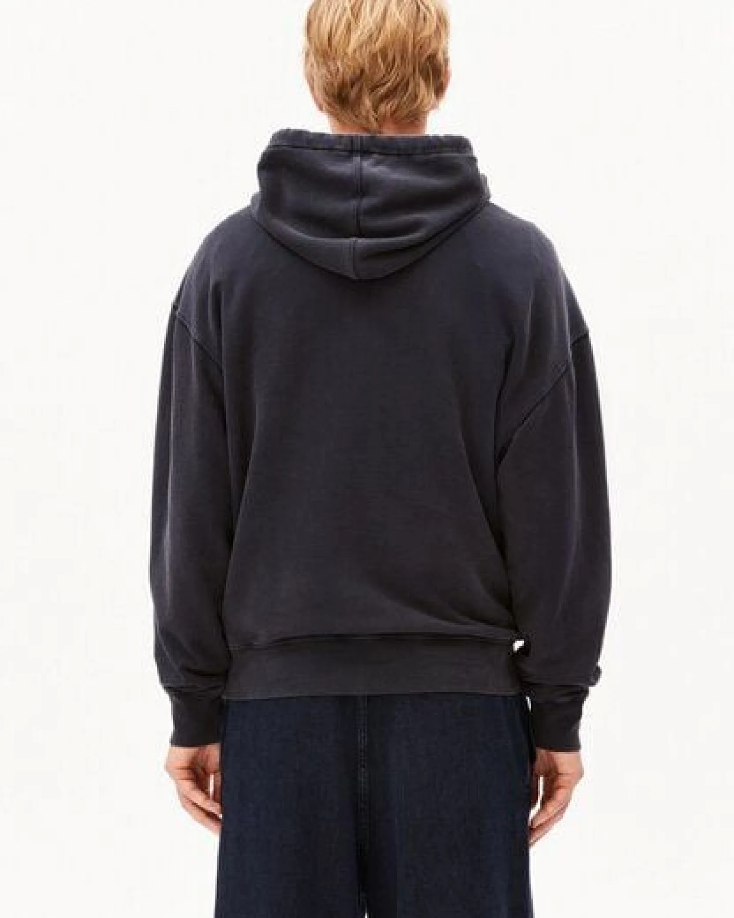 ARMEDANGELS ICONIC Å KIRAAN GMT DYE Herren Sweatshirt aus Bio-Baumwolle – Ansicht 2
