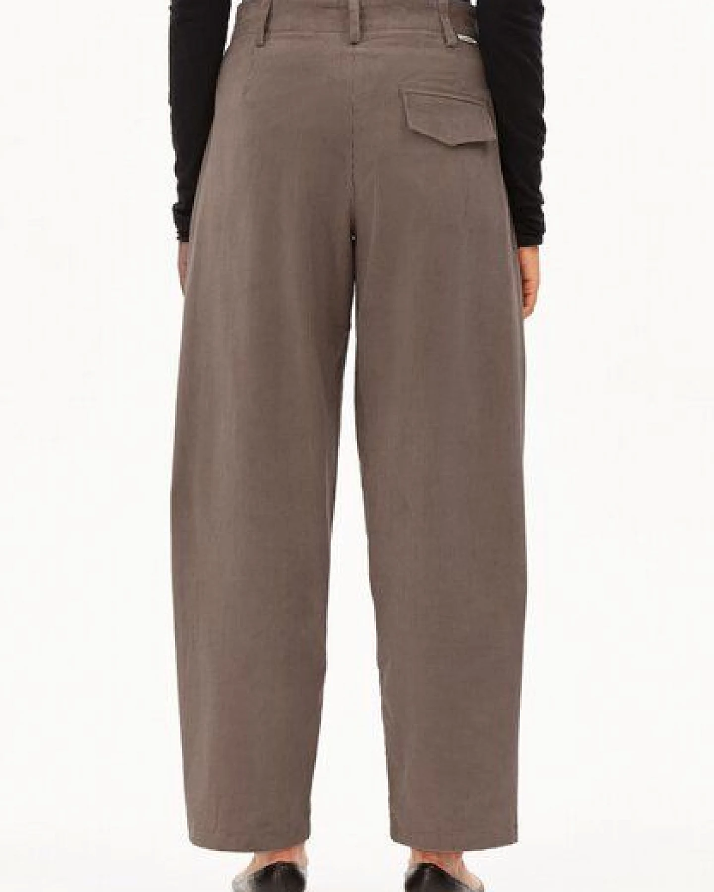 ARMEDANGELS BARREL CORDUROY Damen Cordhose aus Bio-Baumwoll Mix – Ansicht 2
