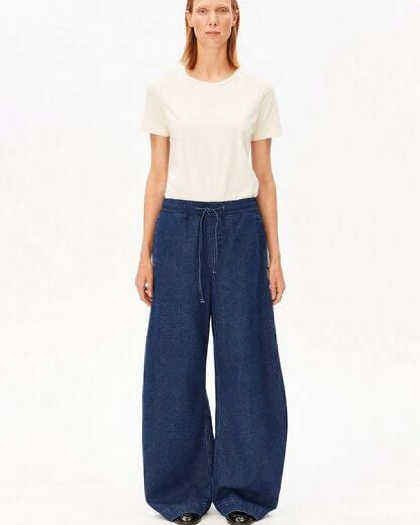 ARMEDANGELS PULL ON BARREL Damen Denim Hose aus Bio-Baumwoll Mix – Ansicht 4