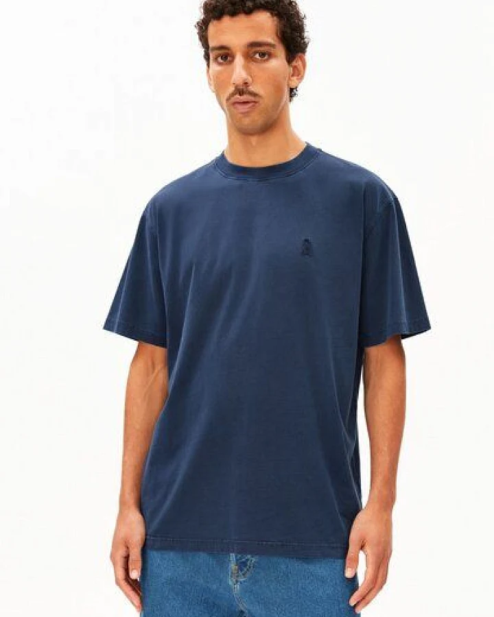 Tinted Navy Washed