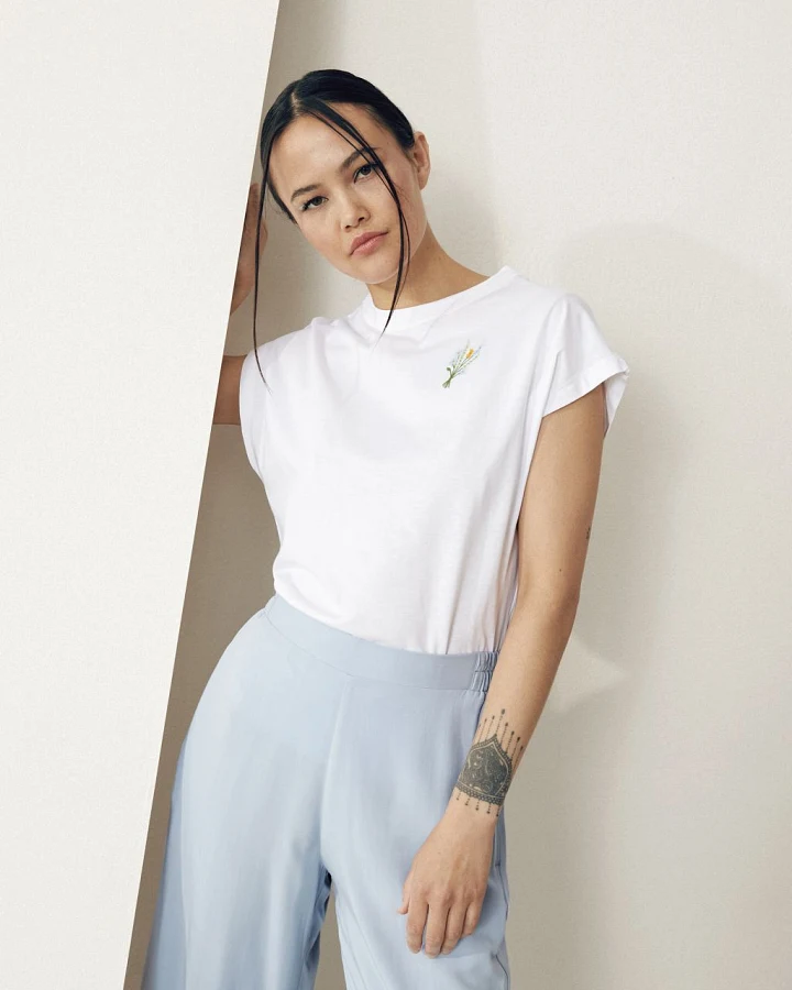 GBLaila T-Shirt Flower White XL