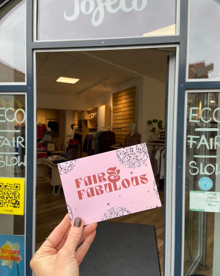 Postkarte A6 Fair & Fabulous