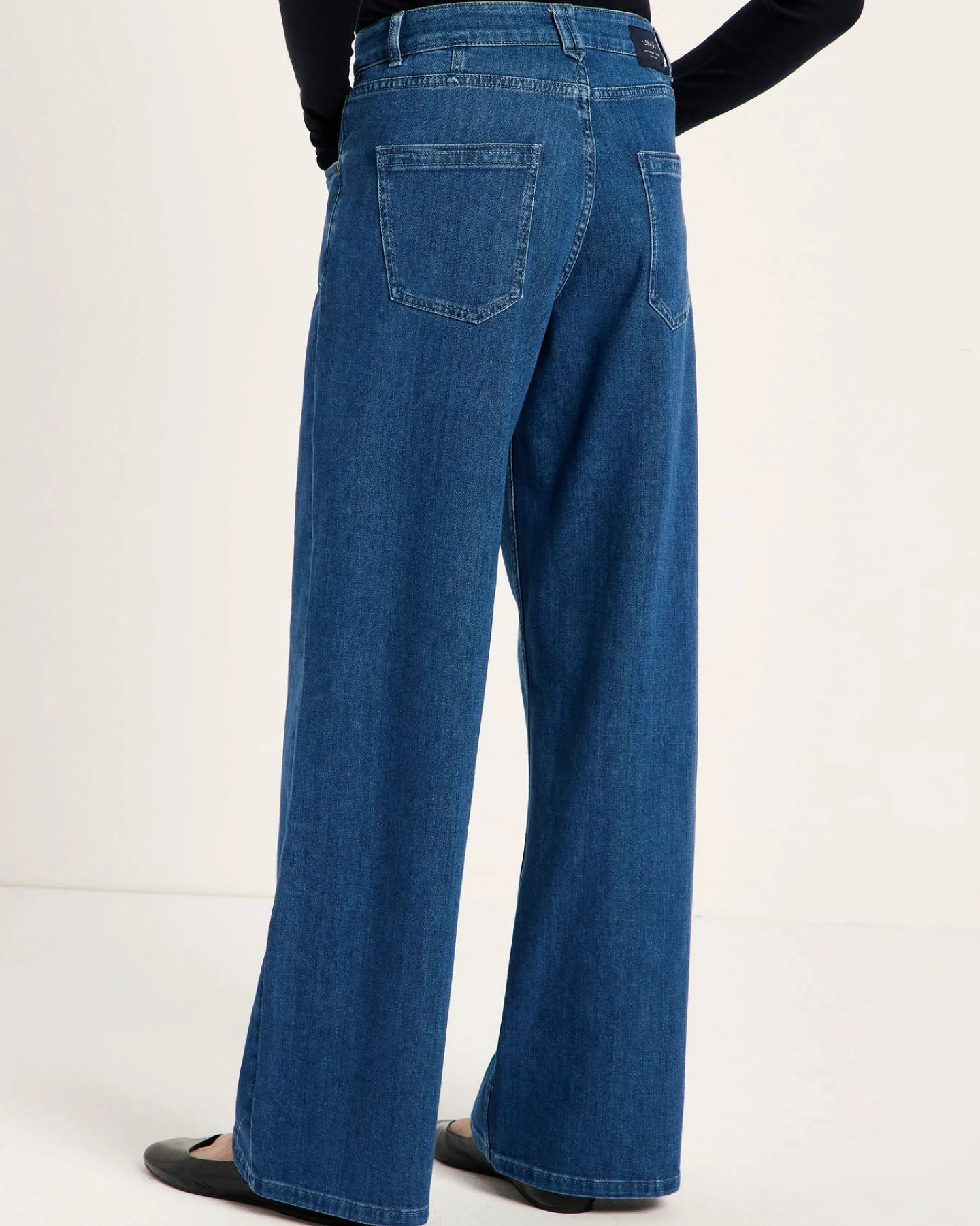 Marlenejeans mit Bundfalte (GOTS) – Ansicht 4
