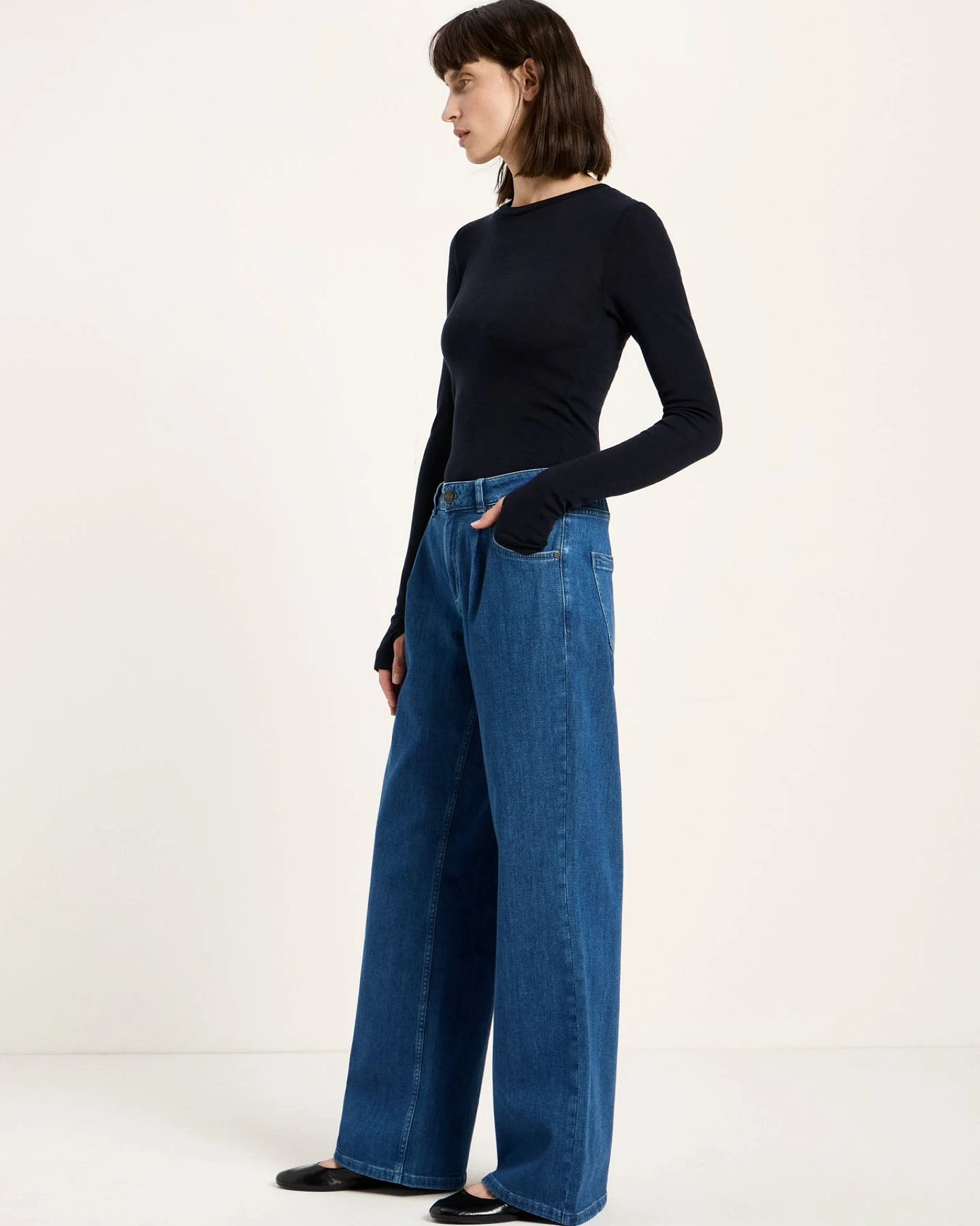 Marlenejeans mit Bundfalte (GOTS) – Ansicht 2