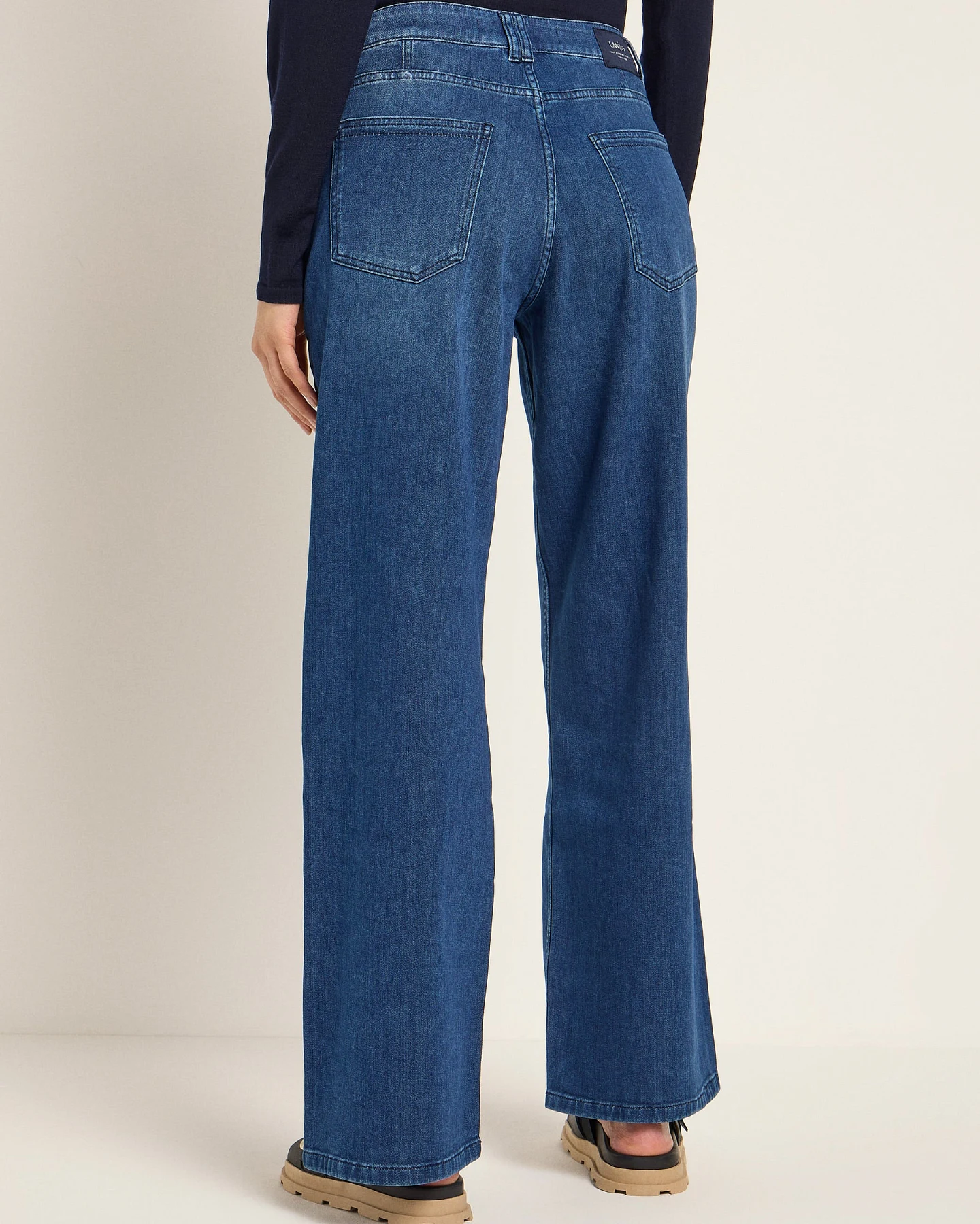 Relaxed Jeans mit aufgesetzten Taschen (GOTS) – Ansicht 5