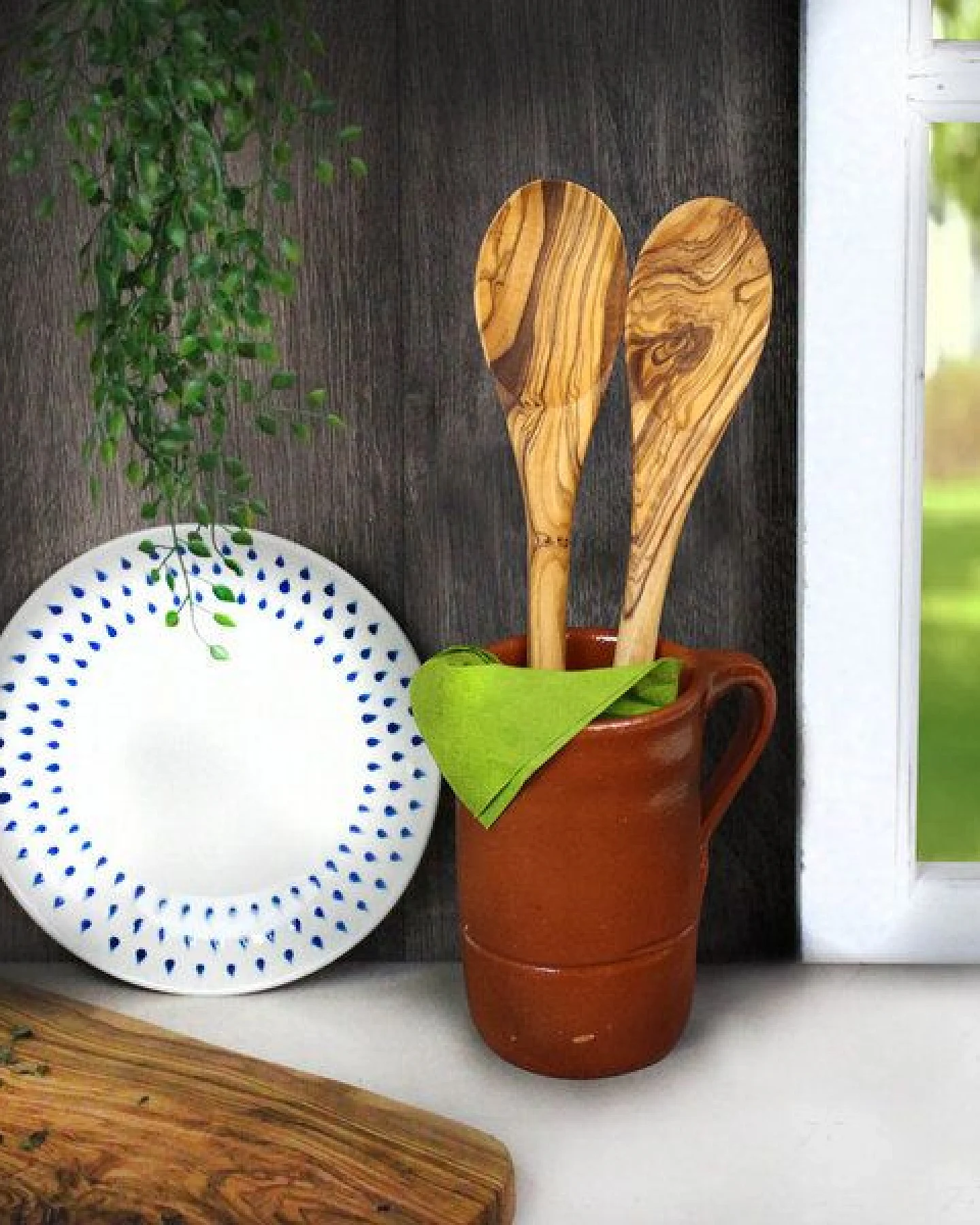 Mitienda Shop Kochlöffel oval aus Olivenholz – Ansicht 3