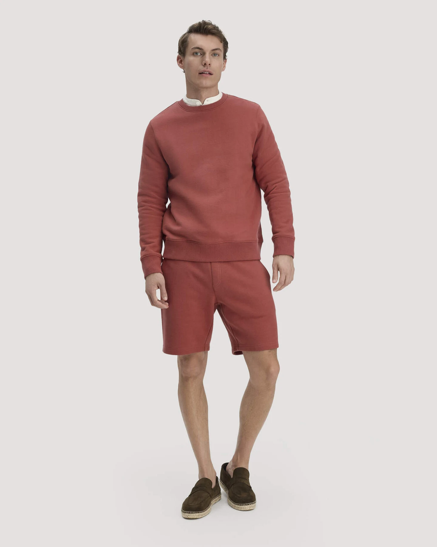 hessnatur Herren Sweatshirt Regular BETTERRECYCLING aus Bio-Baumwolle - braun - Größe XXL – Ansicht 2