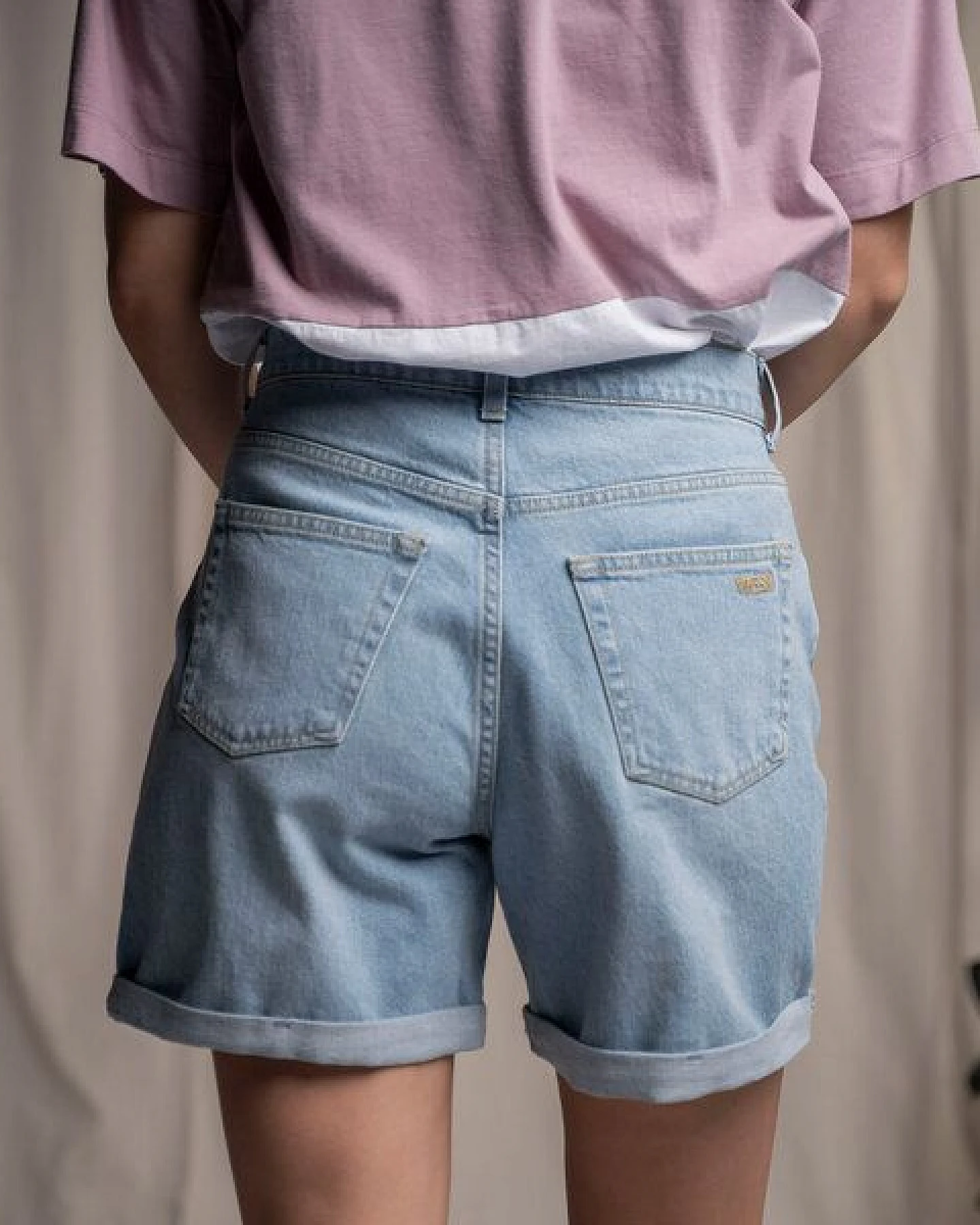 Vresh Clothing Stev - Jeans-Shorts aus Biobaumwolle – Ansicht 2