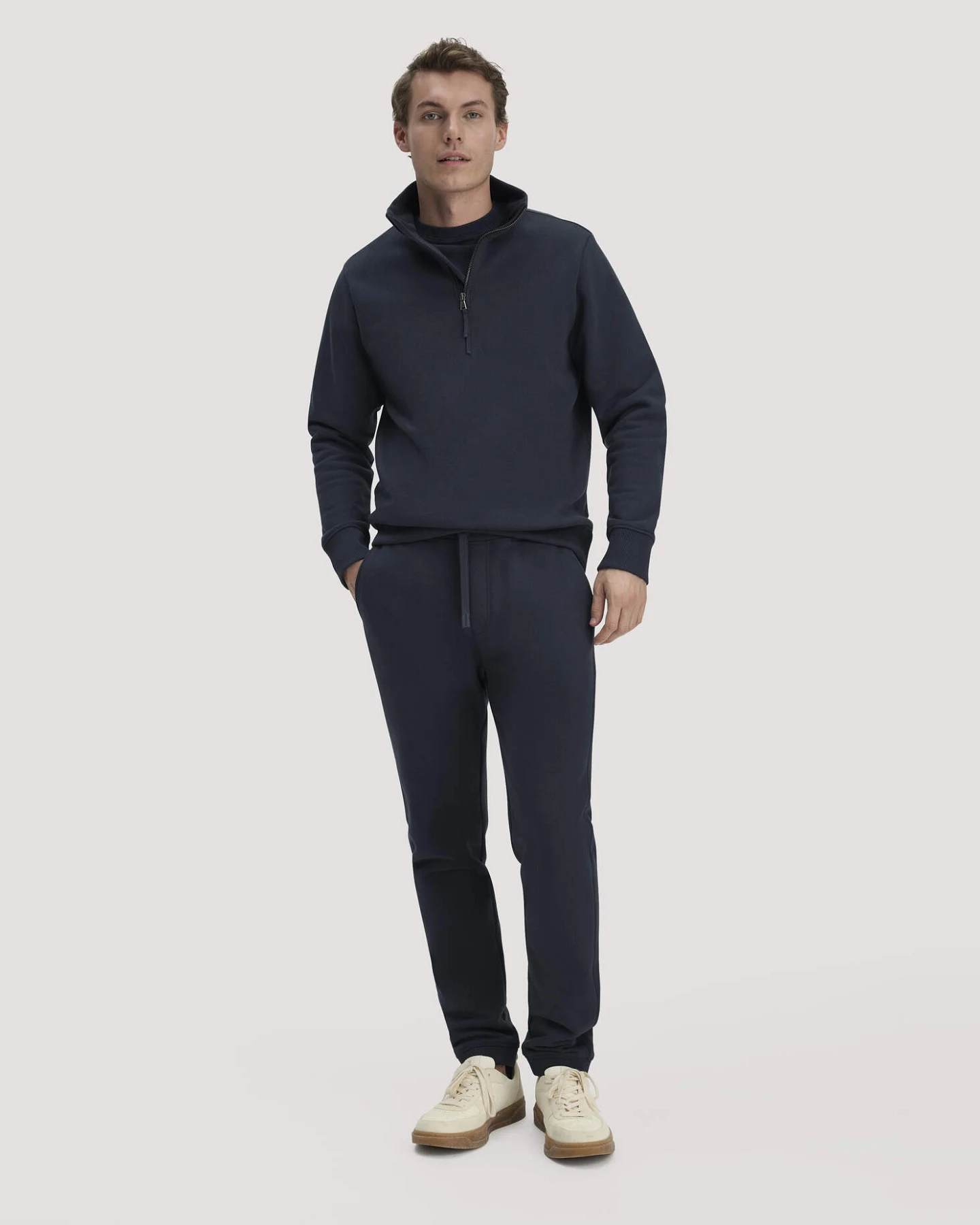 hessnatur Herren Sweat Troyer Regular BETTER RECYCLING aus Bio-Baumwolle - blau - Größe M – Ansicht 2