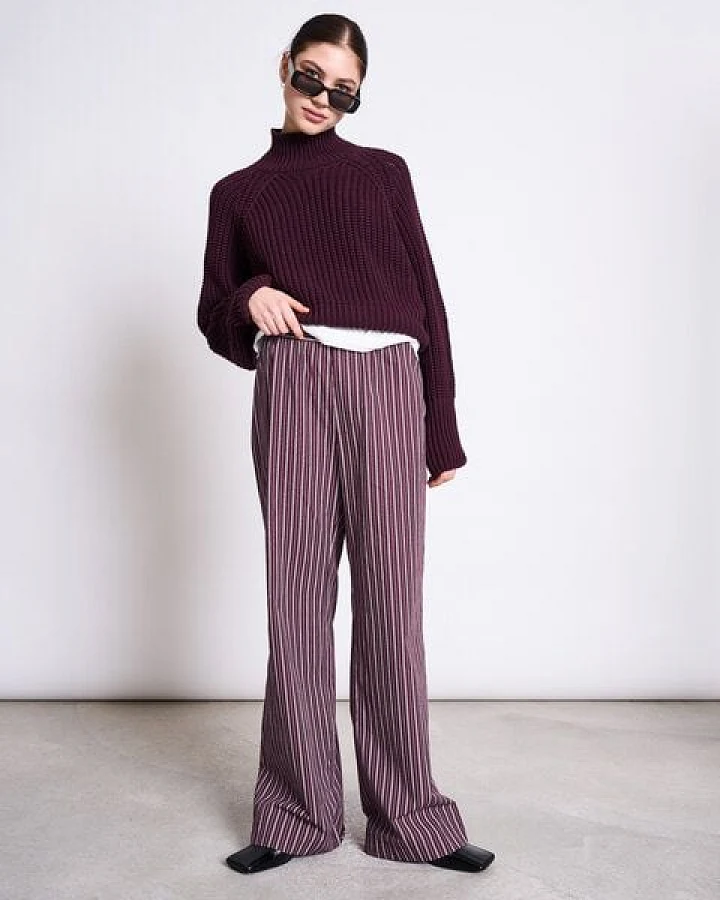 Cherry Lacquer White Striped