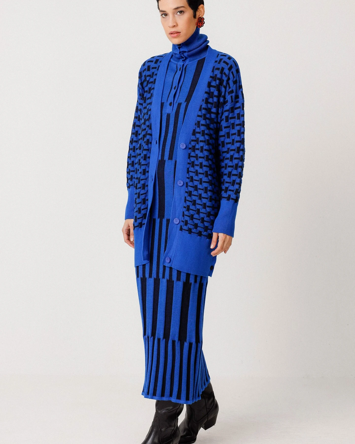 SKFK Damen vegan Strickjacke Dogartze Blau – Ansicht 2