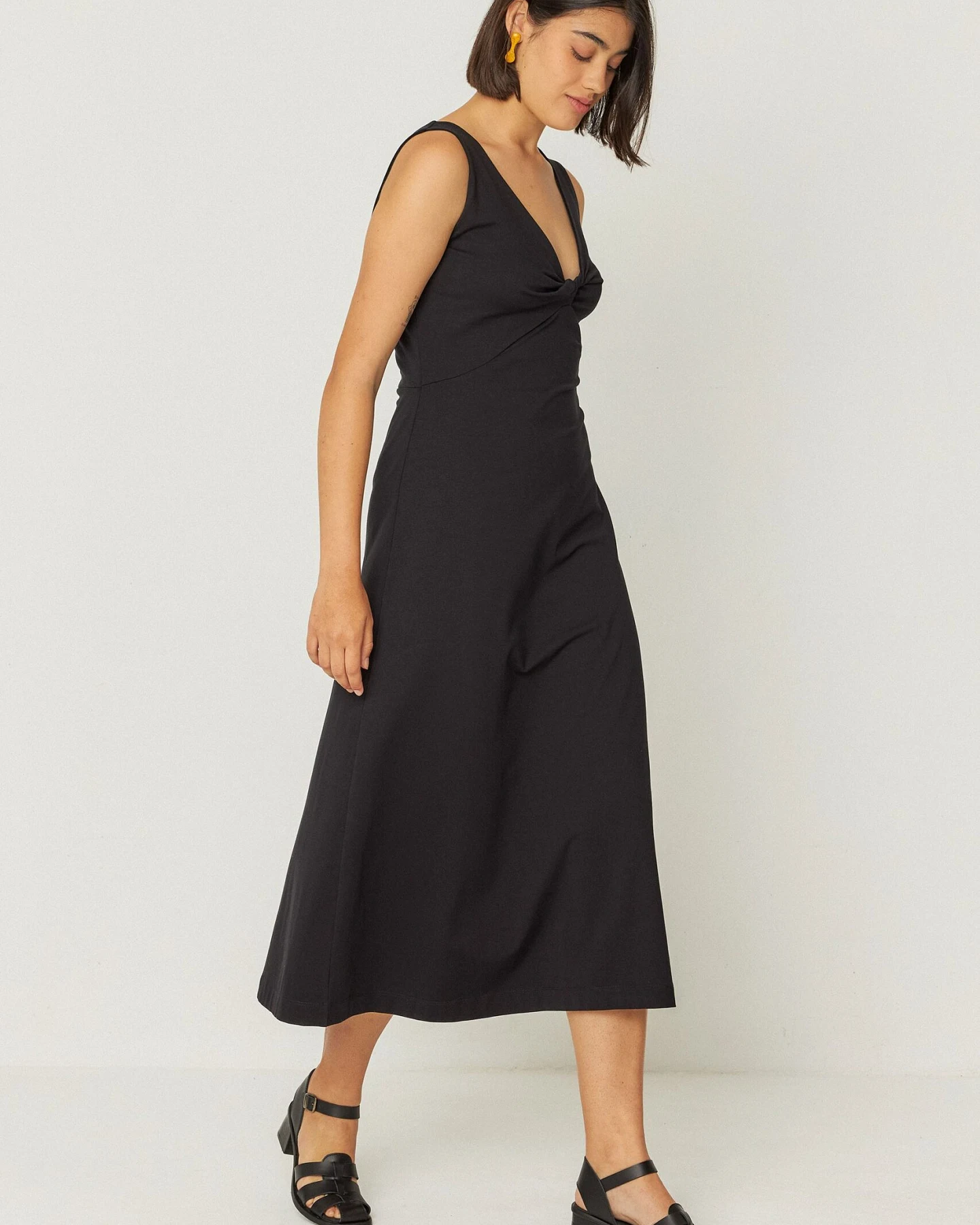 SKFK Damen vegan Kleid Kala Schwarz – Ansicht 2