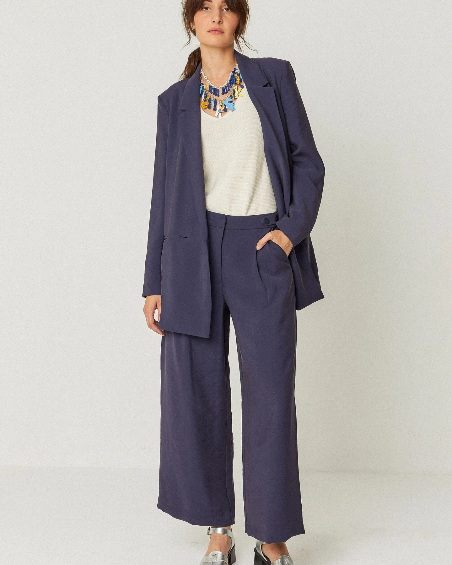 SKFK Damen vegan Blazer Atxa Marineblau – Ansicht 2
