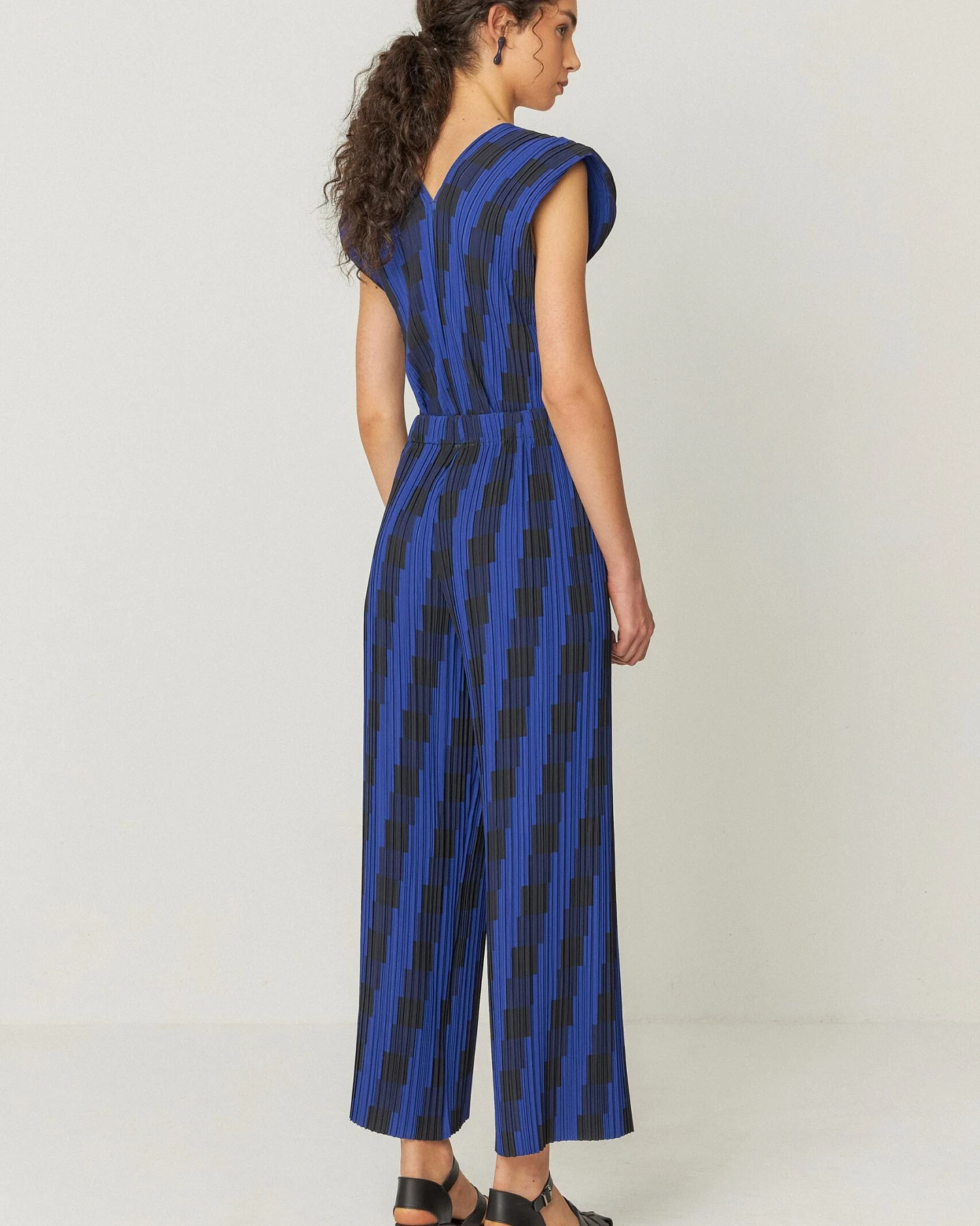 SKFK Damen vegan Bluse Berta Ärmellos Blau – Ansicht 2
