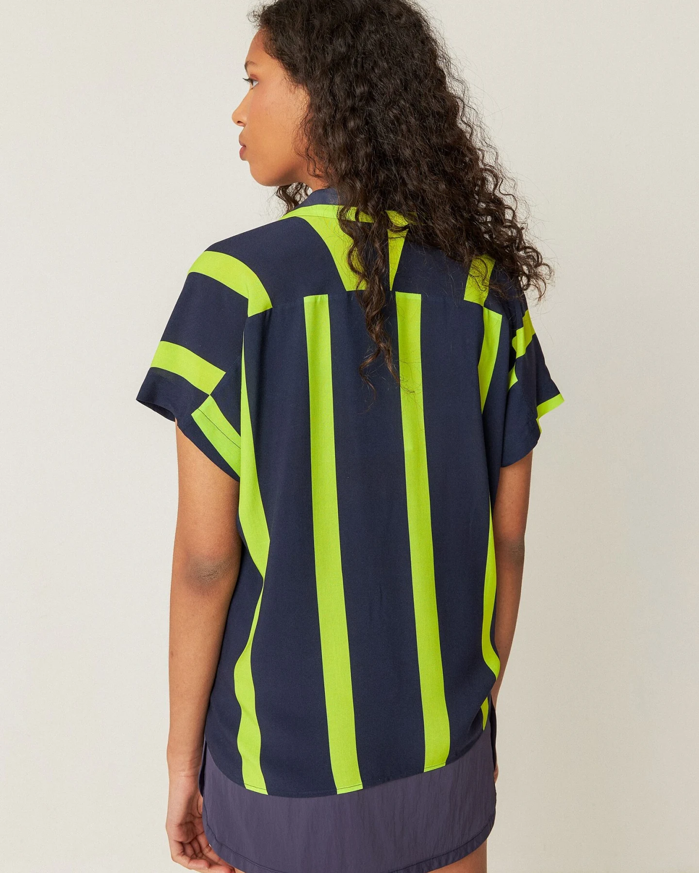 SKFK Damen vegan Shirt One Schwarz/Grün – Ansicht 2